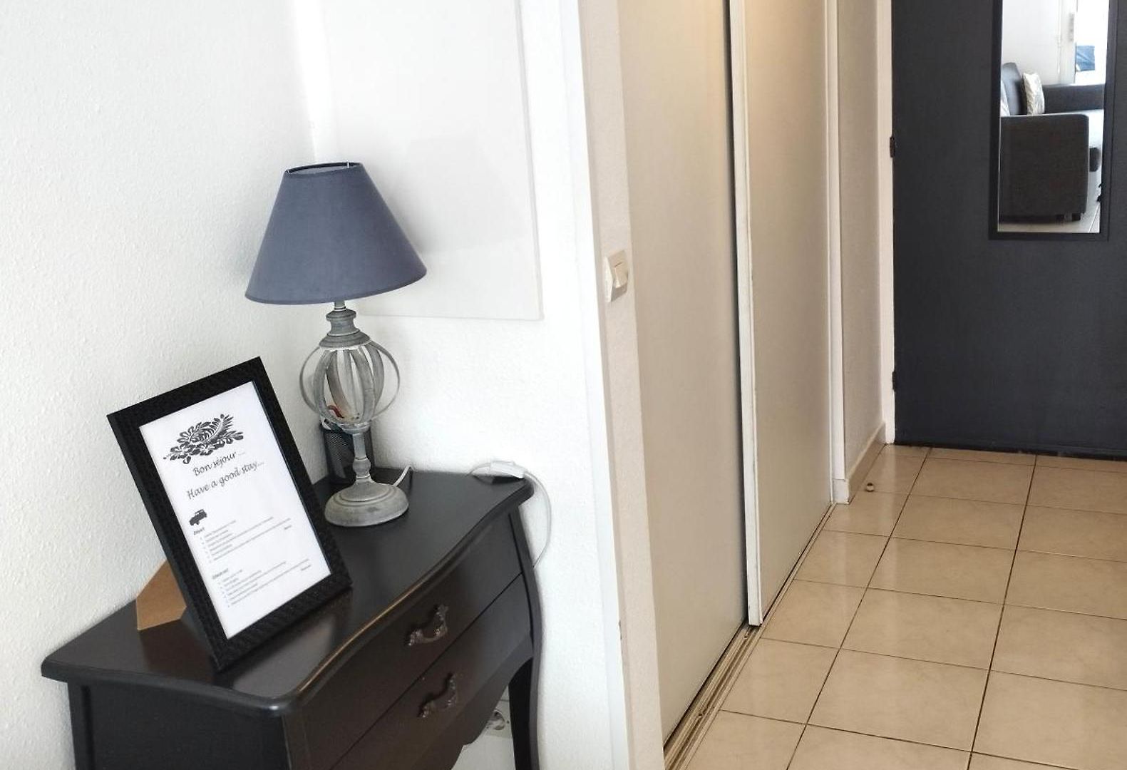 Climatisé, Lumineux à 5 Min De La Promenade Des Appartement