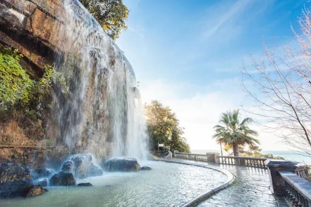 Appartement Hypercentre - Ideal Couple & Amis - Confort - Wifi - Calme - Climatisation - Coin Terasse Nice