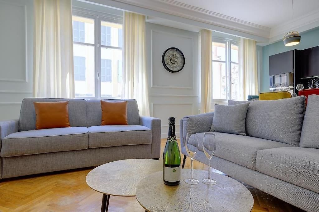 Luxury In Center Of Appartement *