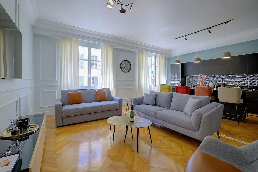 Luxury In Center Of Appartement *