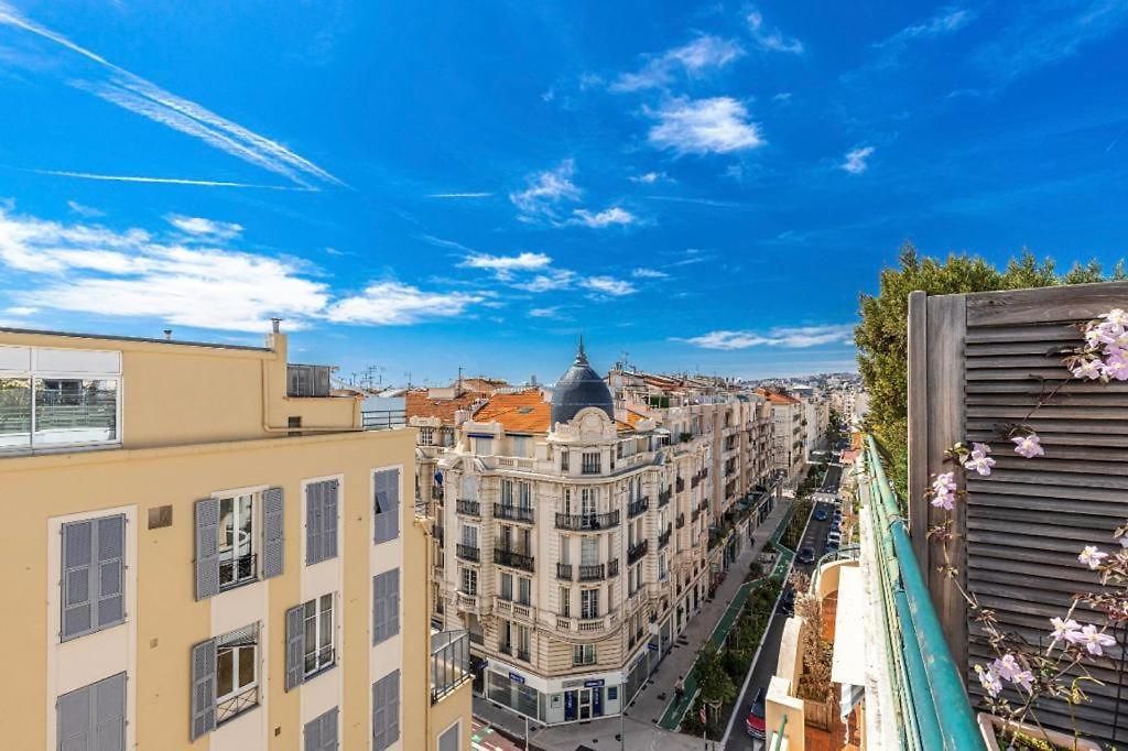 Deux Pièces Terrasse Sous Les étoiles