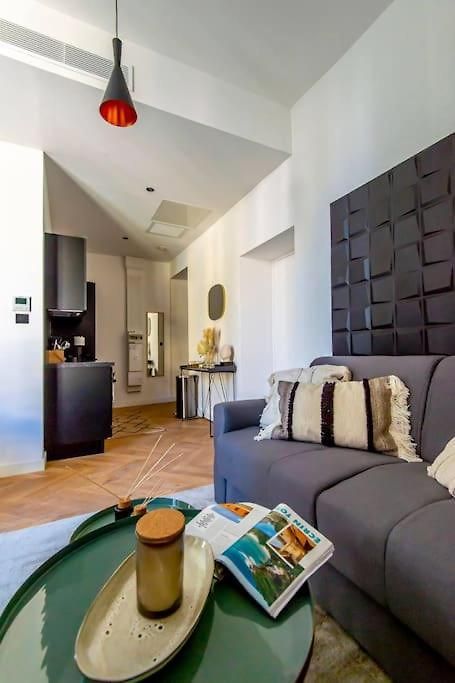 Elegant T2 Renove 4 Pers, Centre Nice, Climatise Apartment Nice