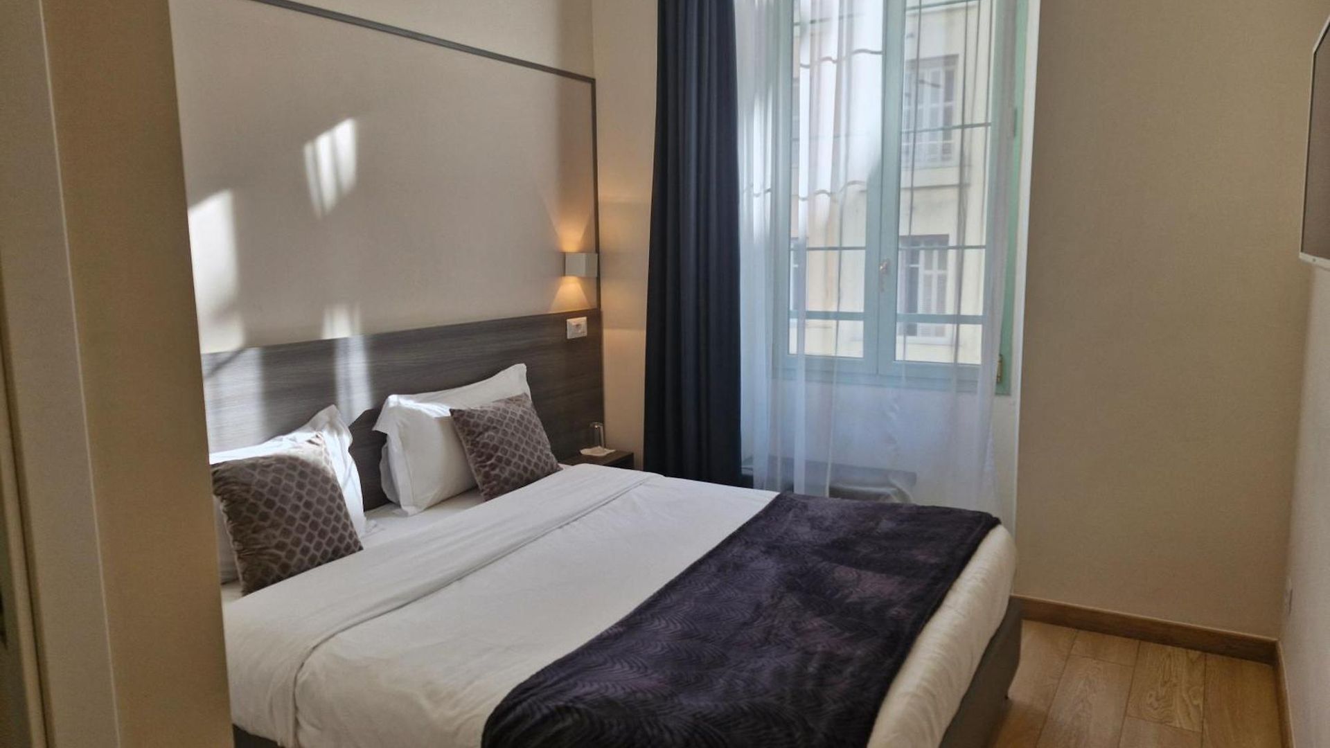 Boutique Neptune 2*