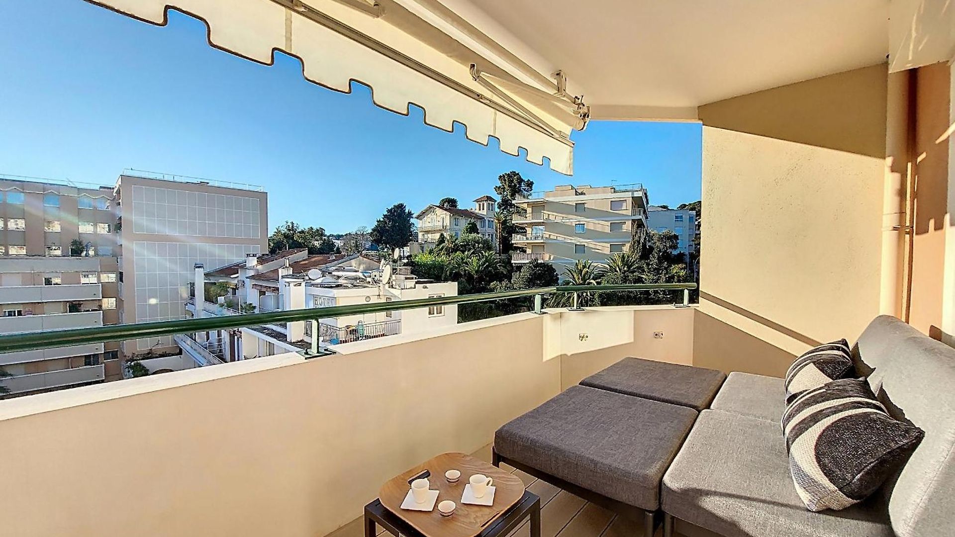 Nestor&jeeves -perle Doree - Terrace - Design * Nice