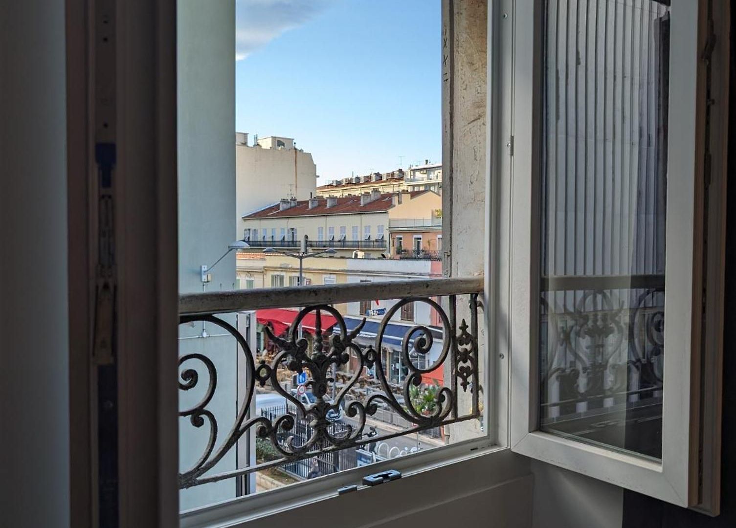 Holiday Nice Studio Apartment