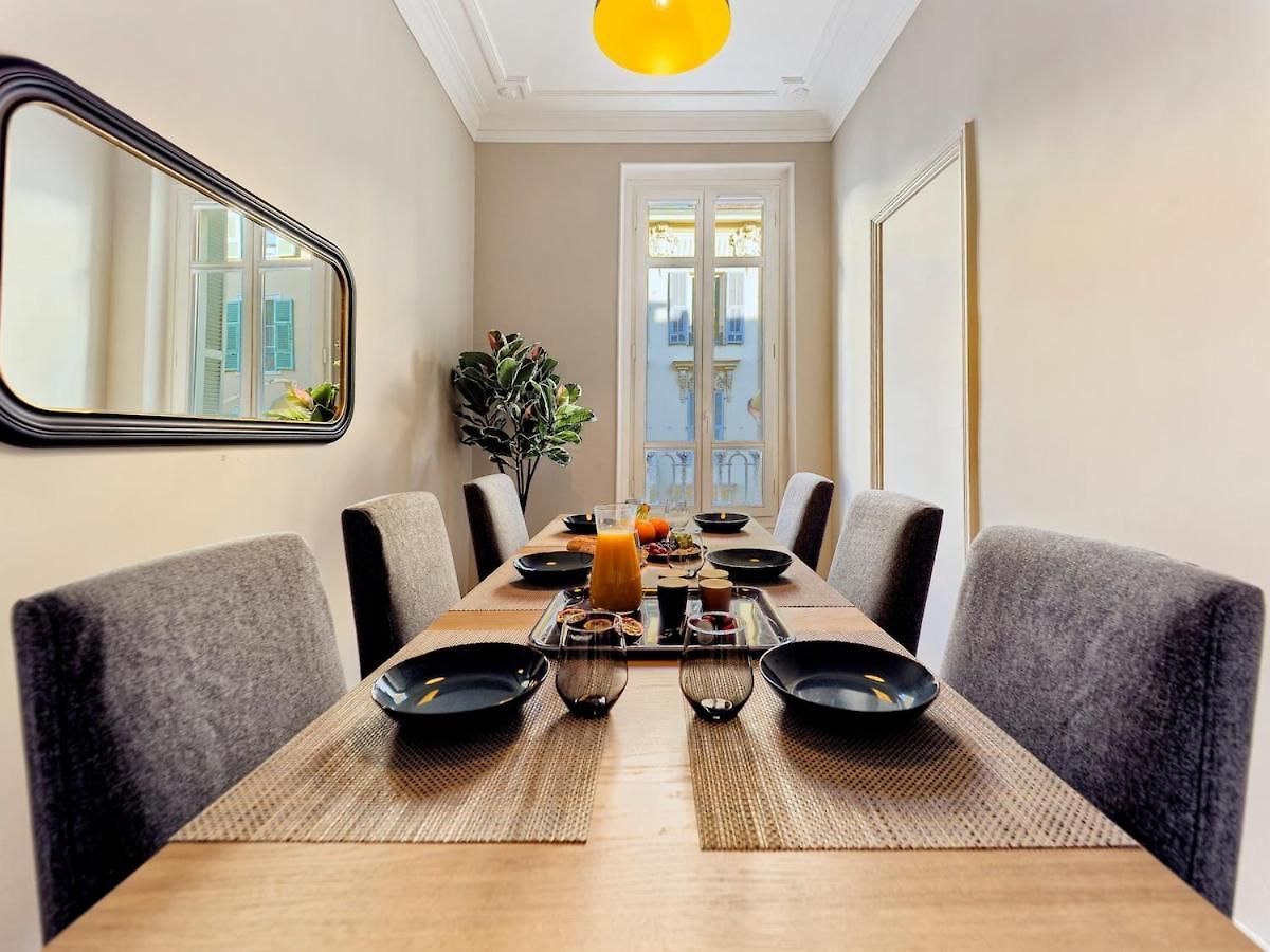 Luxury Homeplace In Center *