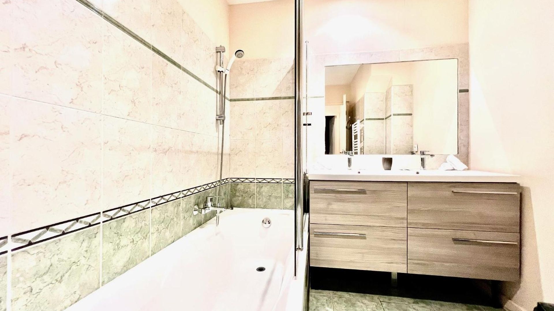 Riviera - Grimaldi Promenade Des Anglais Appartement 3*