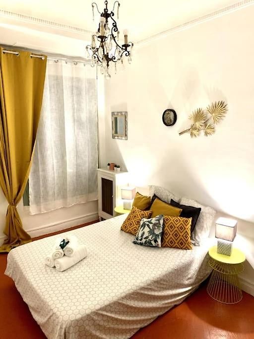 Magenta - T2 Au Cœur Du Carré D'or De Appartement