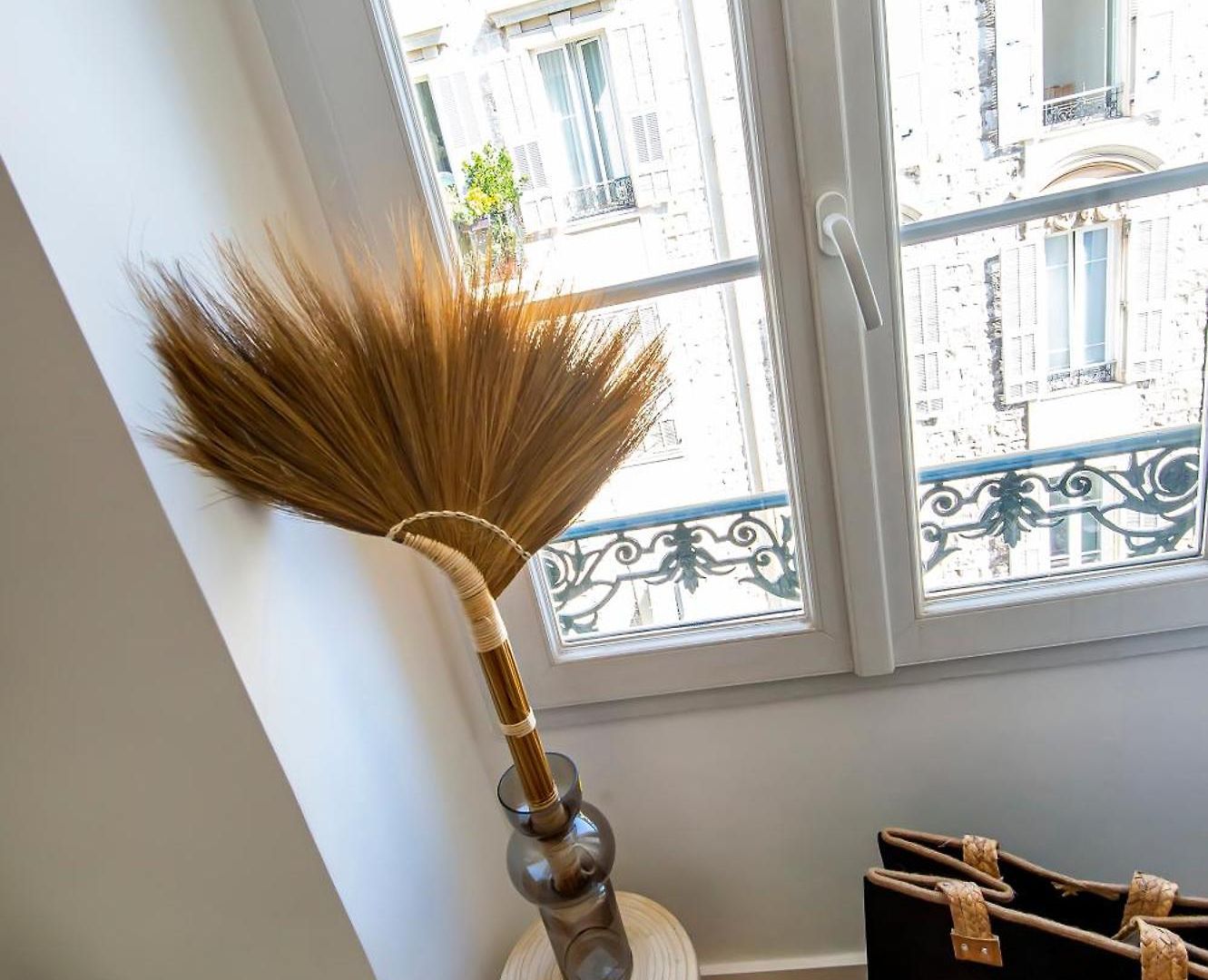 302b Beautiful Refurbished Downtown / Ac Apartment Nice