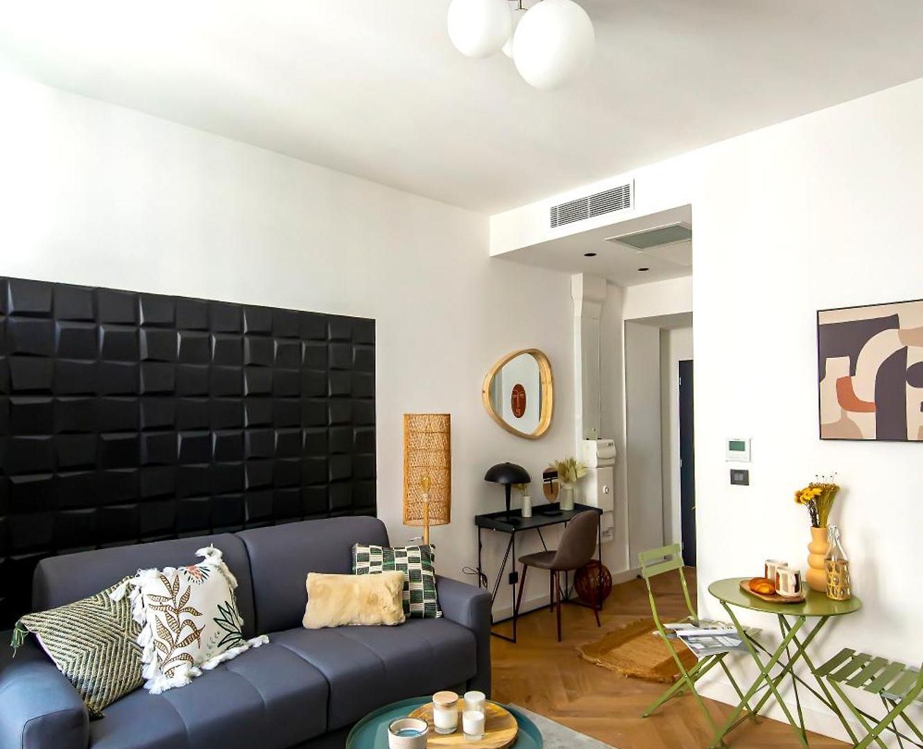 302b Beautiful Refurbished Downtown / Ac * Nice