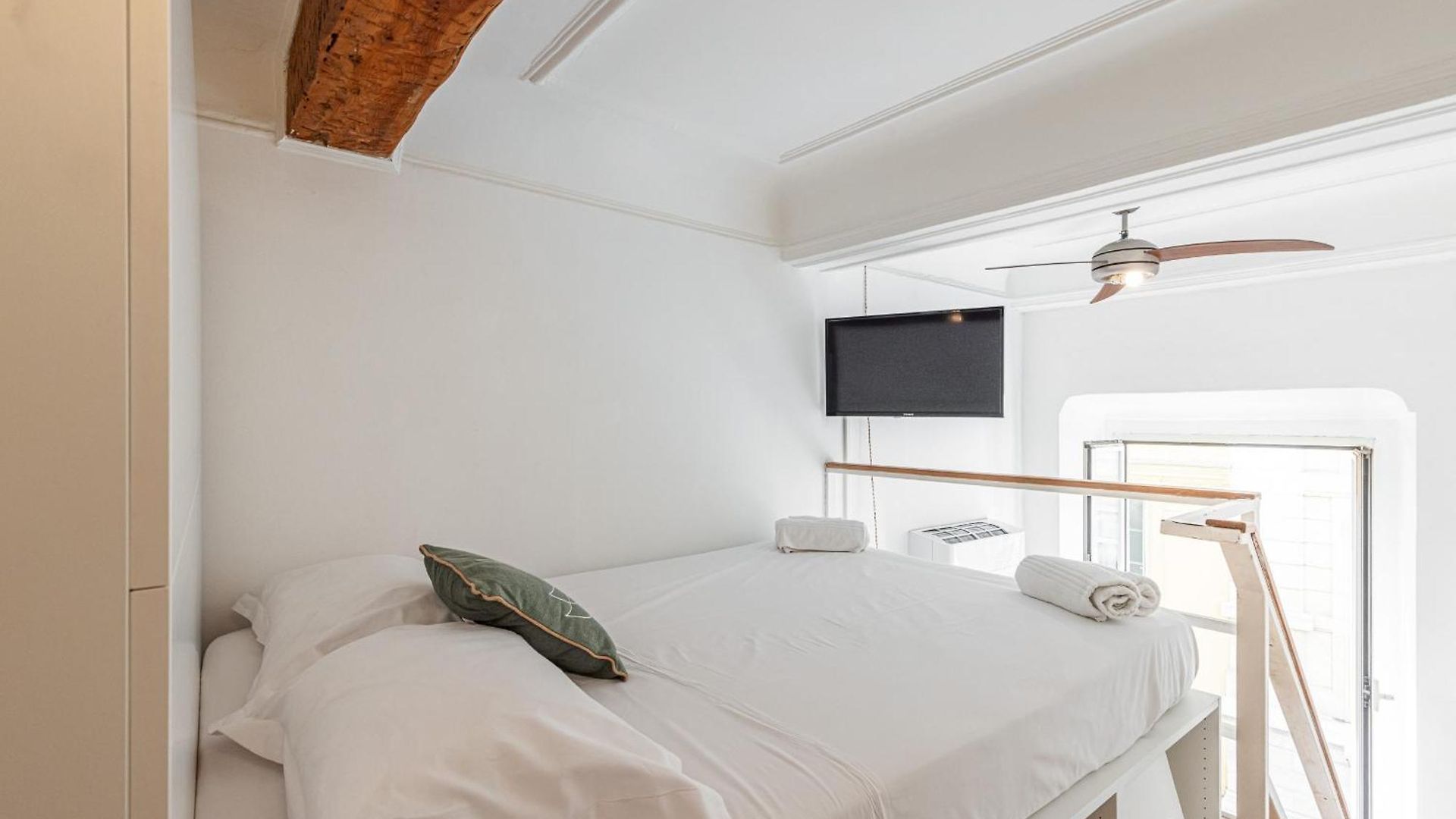 Lively District - Duplex Old Town Nice