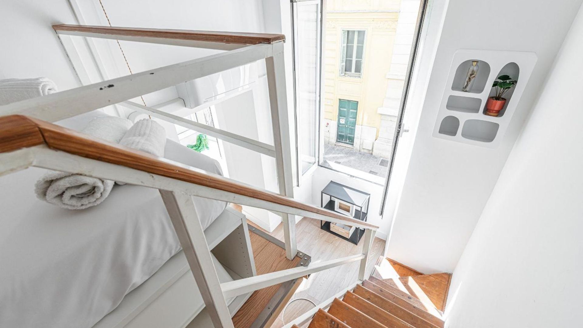 Lively District - Duplex Old Town Appartement *