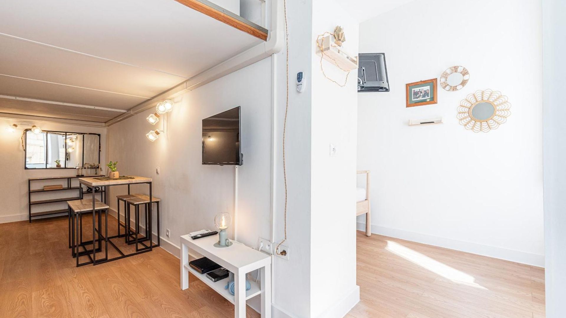 Lively District - Duplex Old Town *