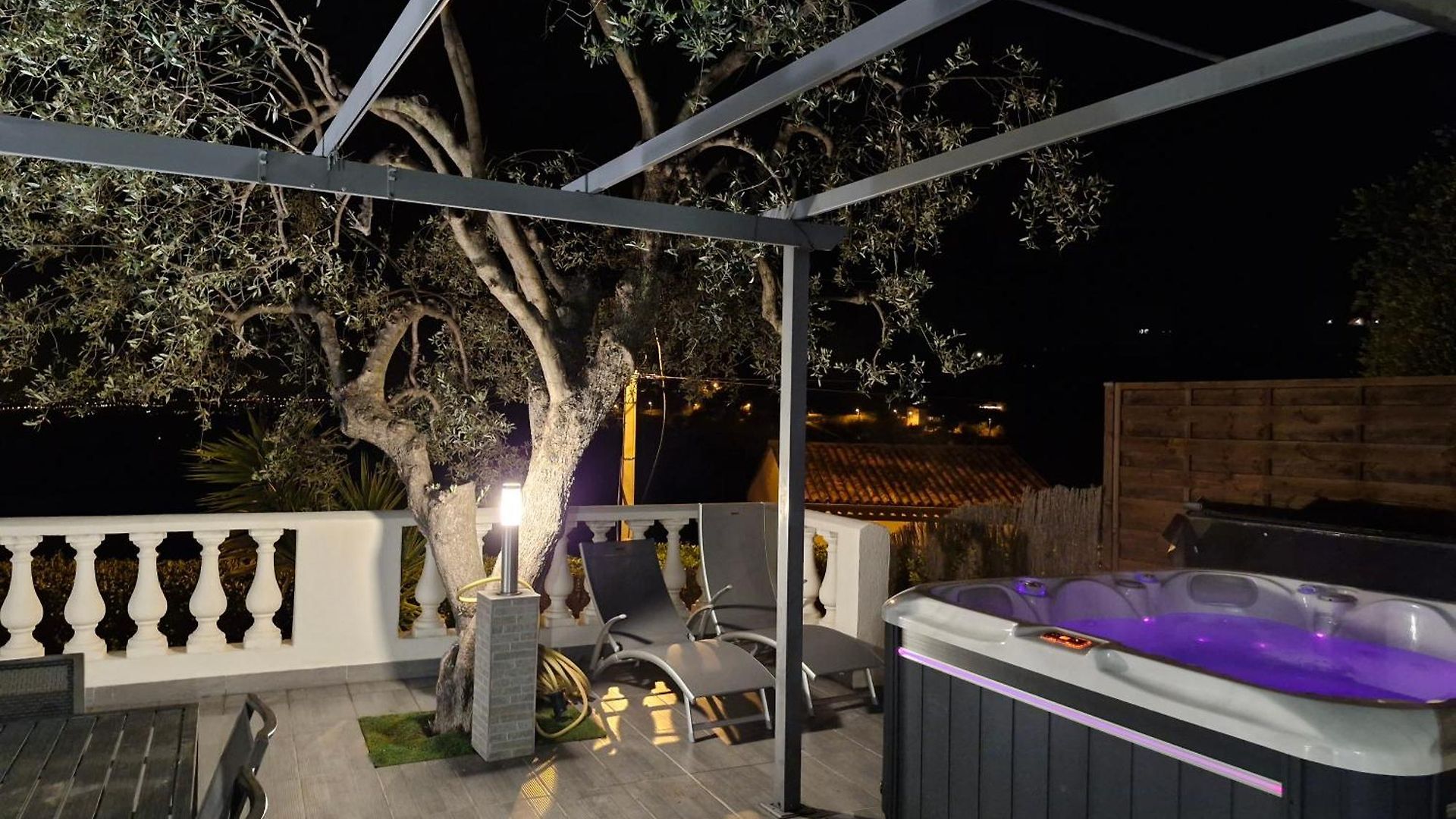 Vue Mer, Terrasse Et Villa Nice
