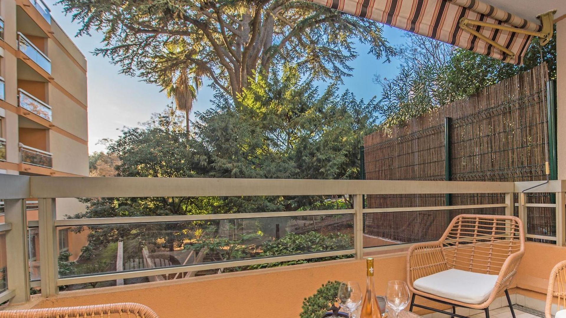 Moderne - Terrasse - Parking - Bm Nice