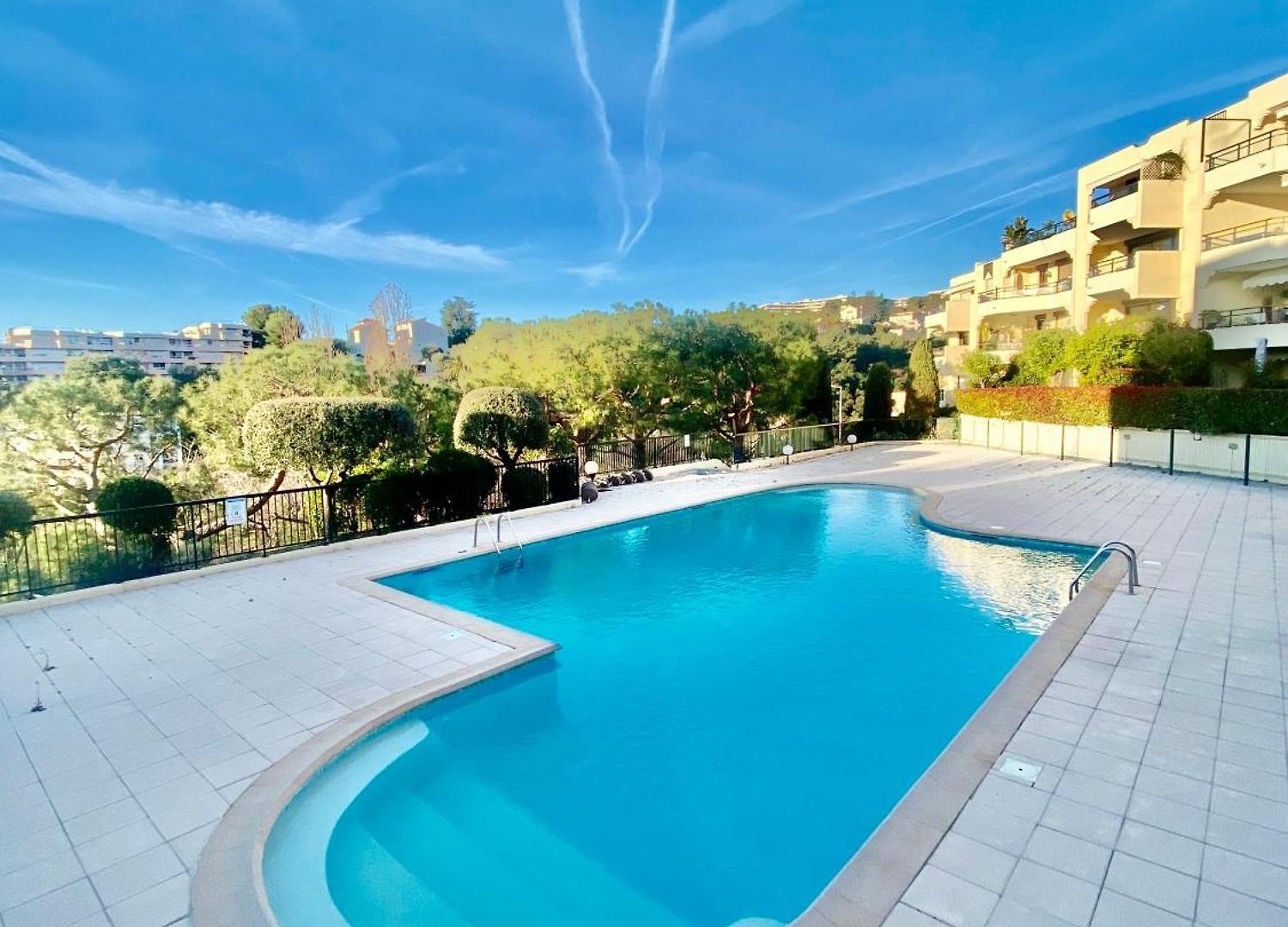 Ouest- 2p Au Calme, Piscine, Ac Appartement Nice