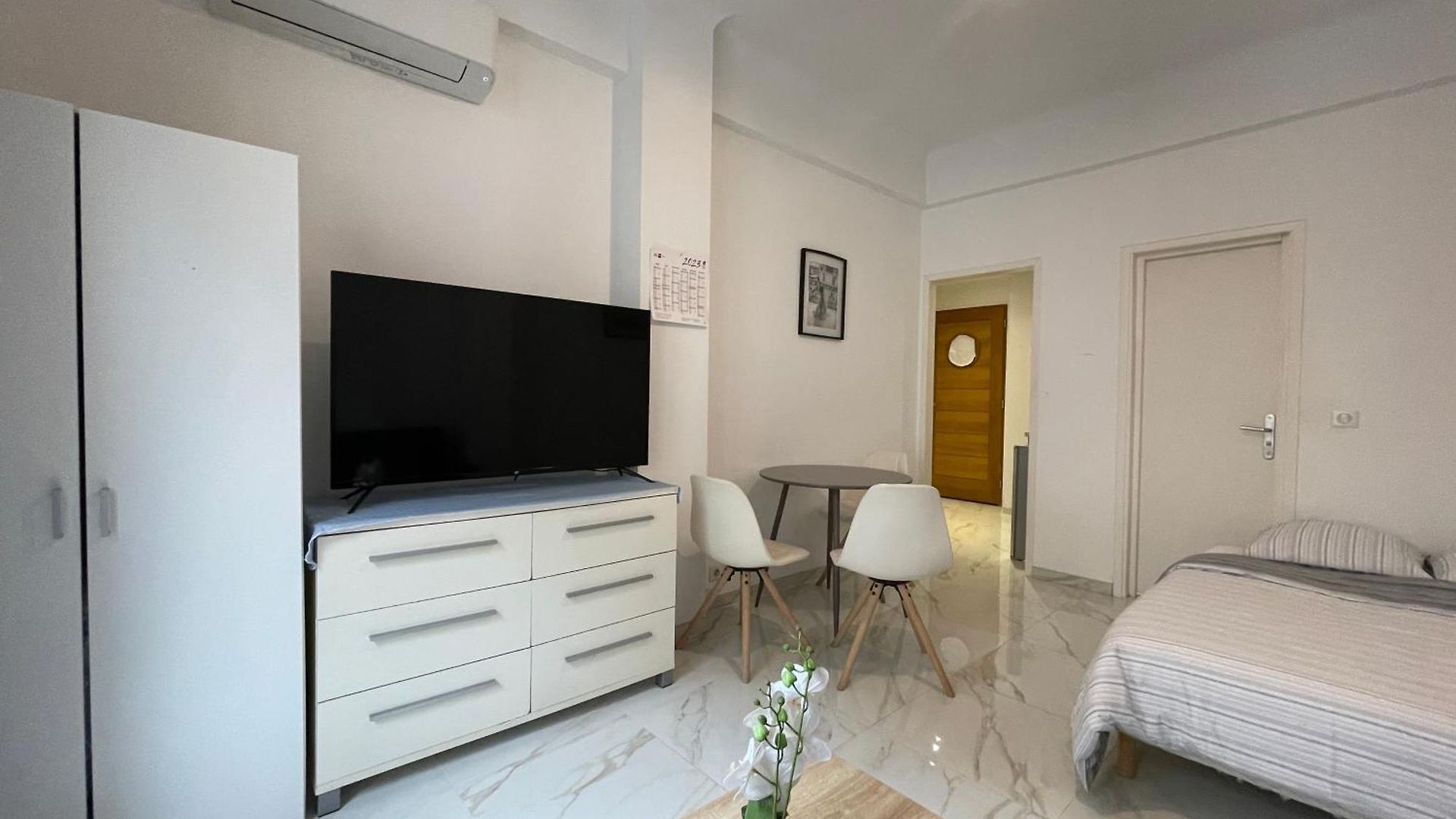Studio, Centre Ville, Bord De Mer, Appartement