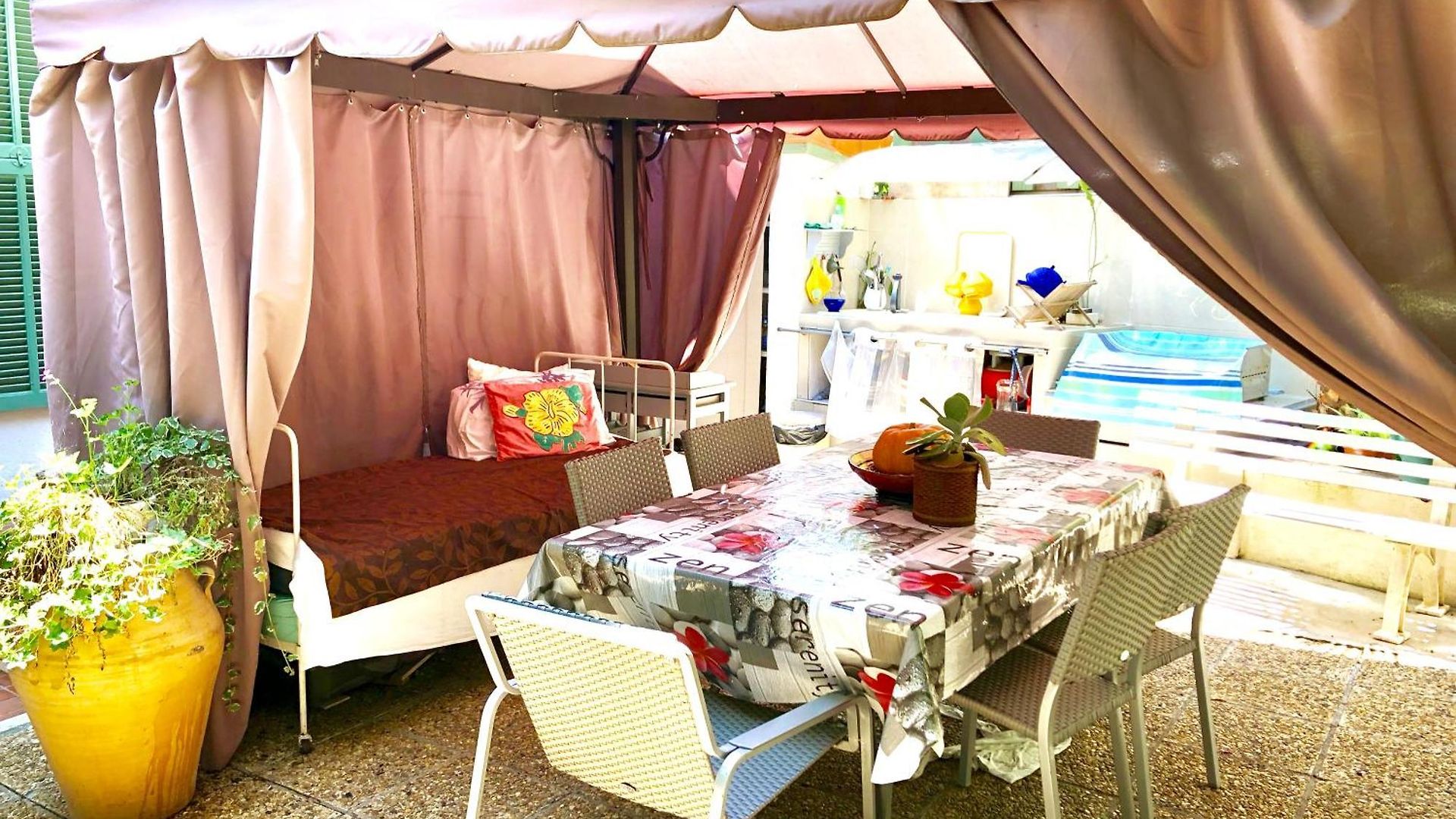 Appartement Dans Maison De Avec Jardin *