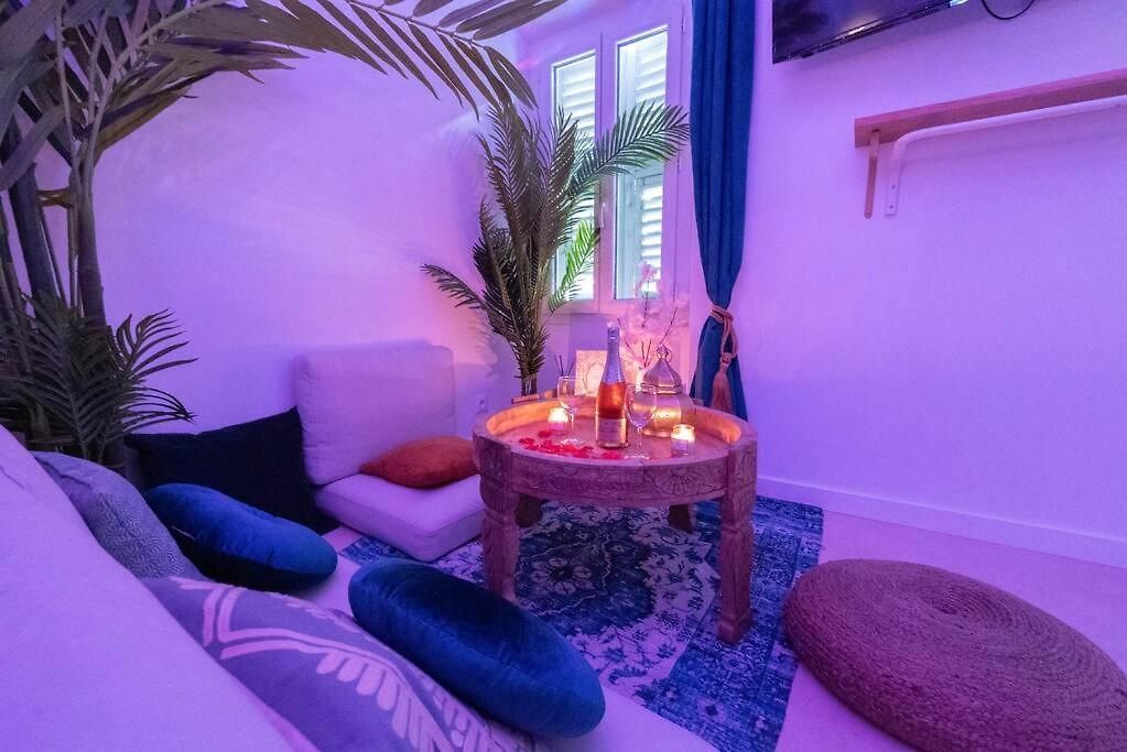 Ag 1 Balnéo Clim 1min Plage, Appartement *