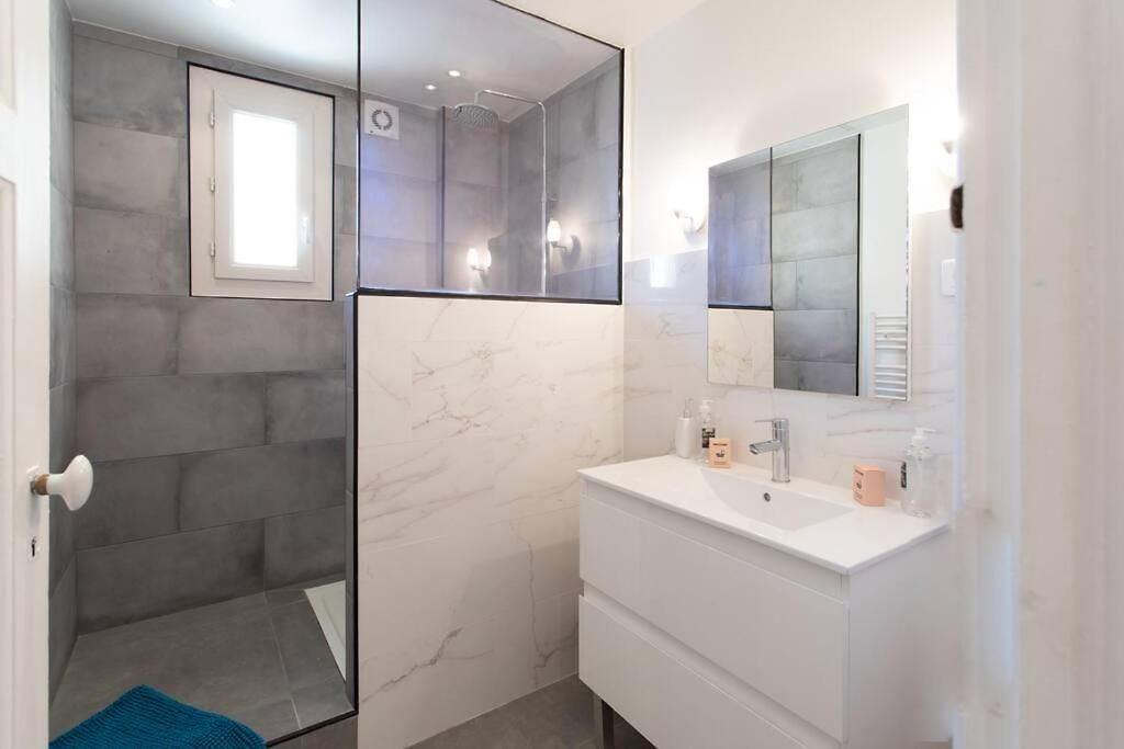 Appartement L1 Auguste Valensin 10 Min A Pied Mer Clim&wifi