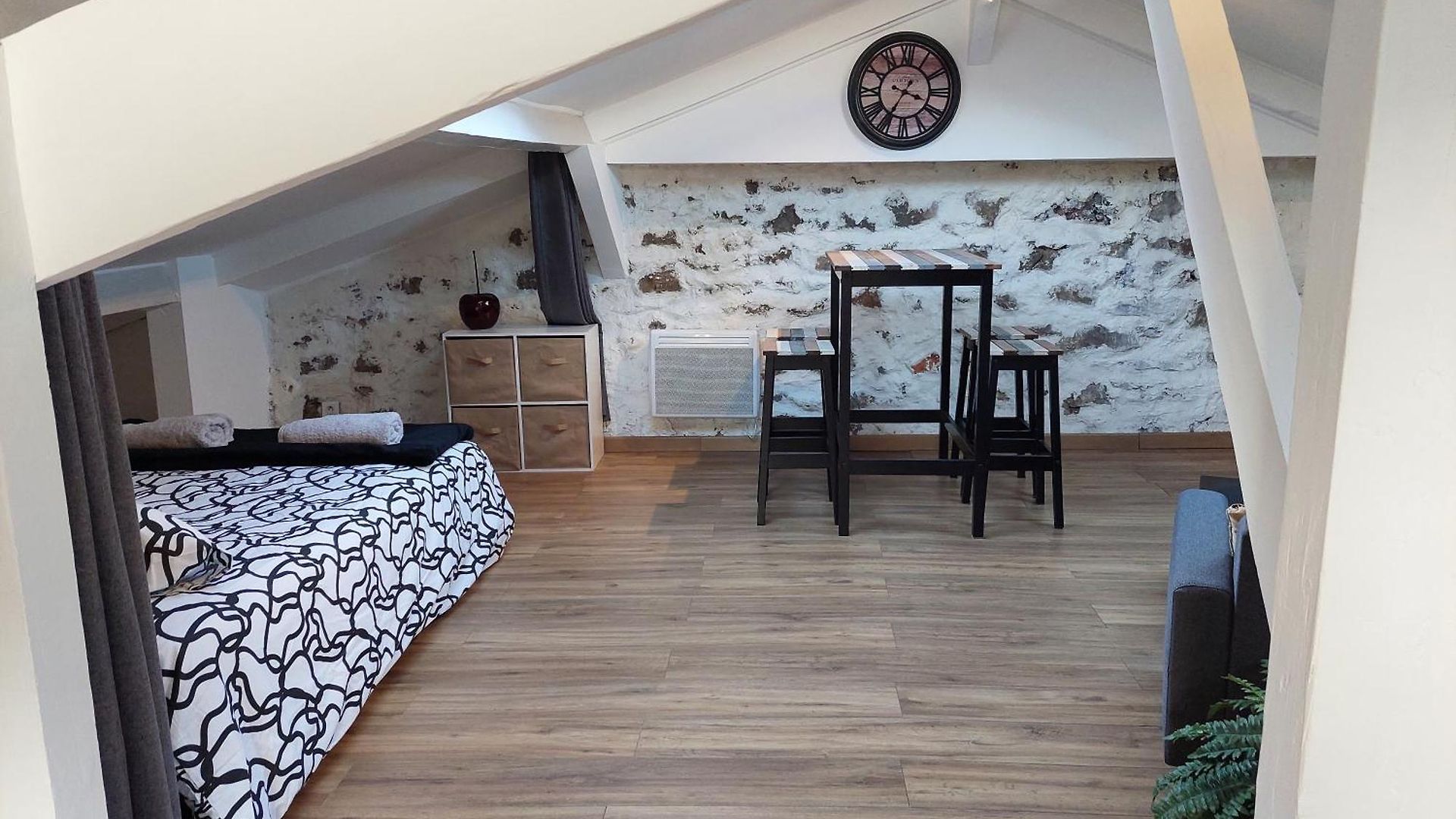 Loft Cosy Centre