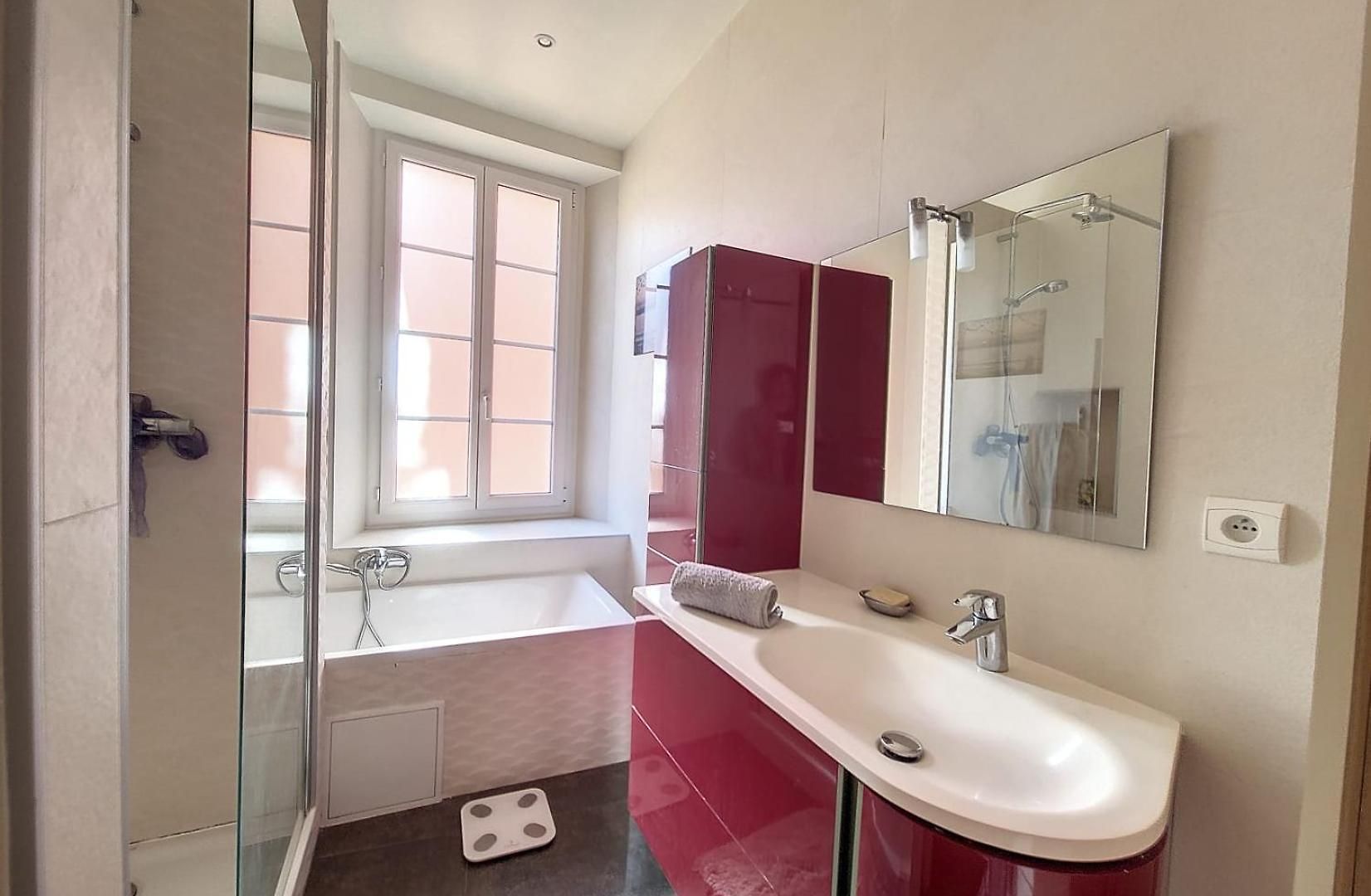 My Cosy Flat-centre Of Nice- Perfect Location *