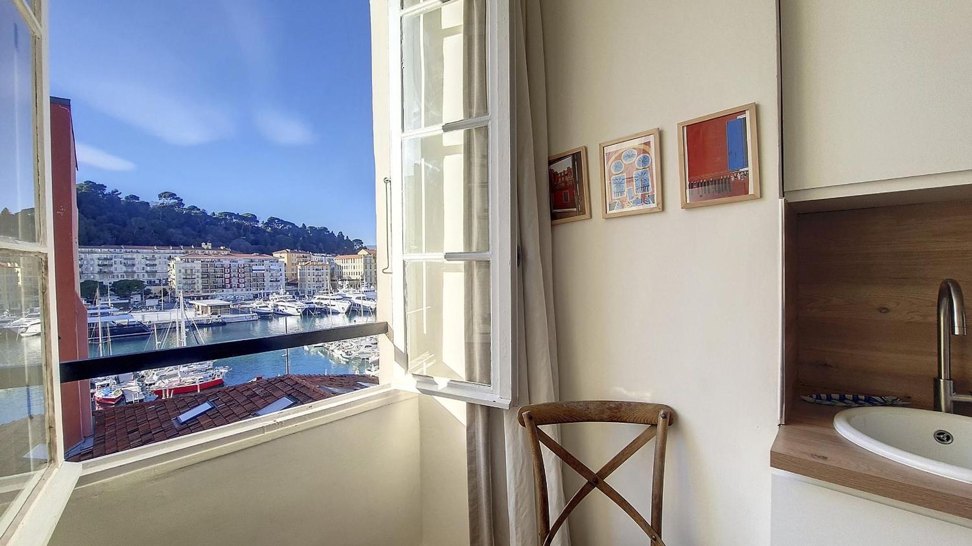 Nestor&jeeves - Reve Bleu - View Port - Balcony *