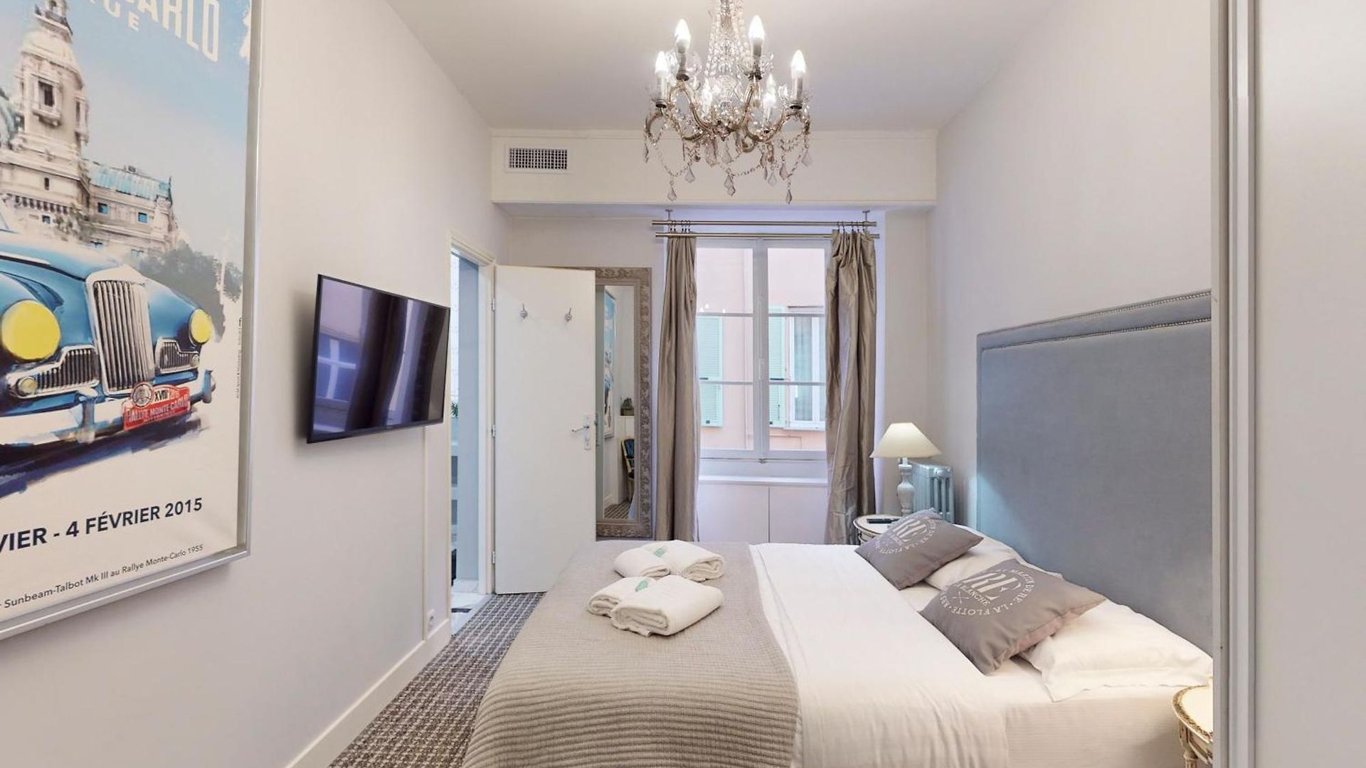 Silver Five Stars House *