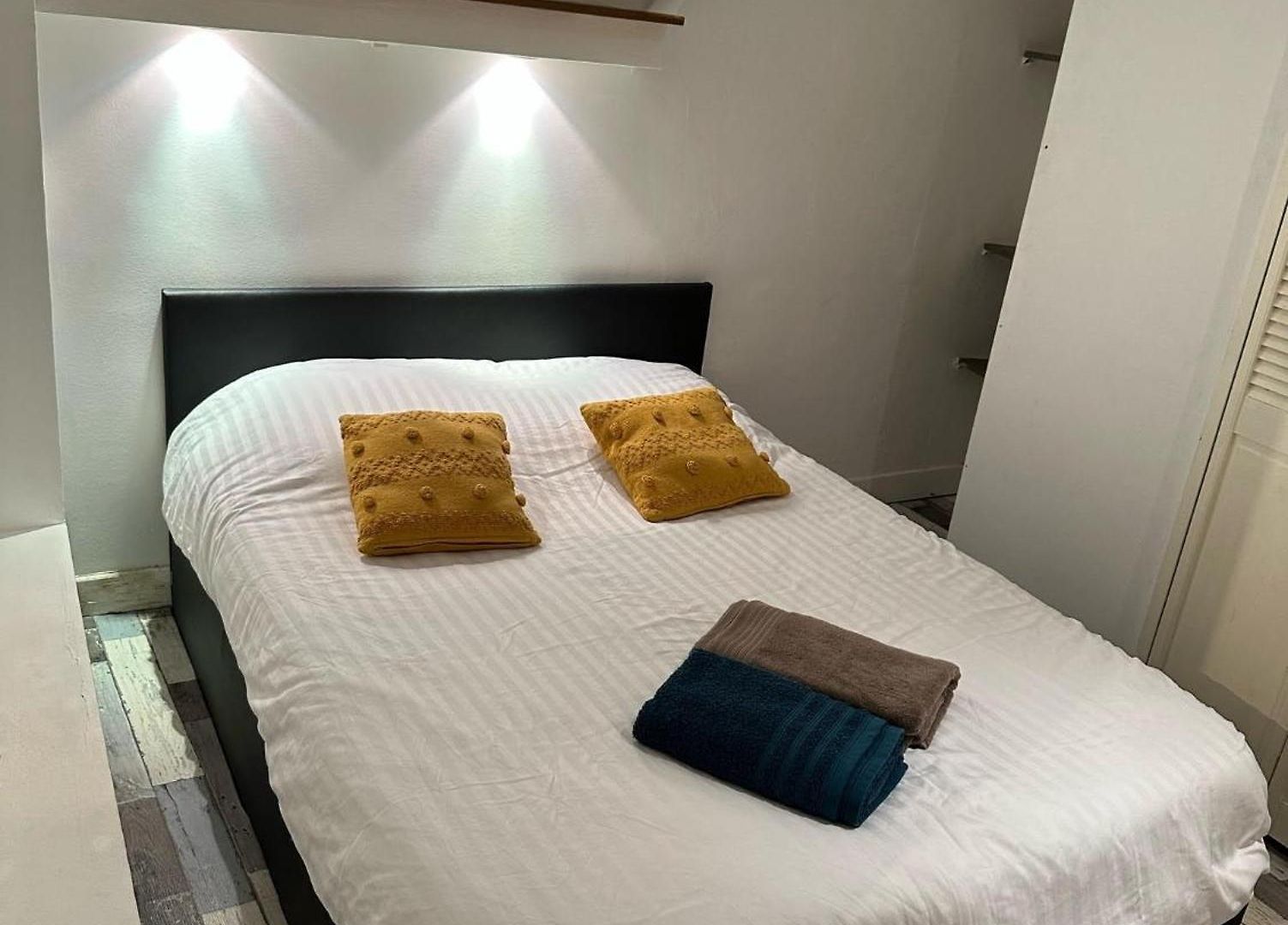 Romantique - Neaspace Vieux Appartement *