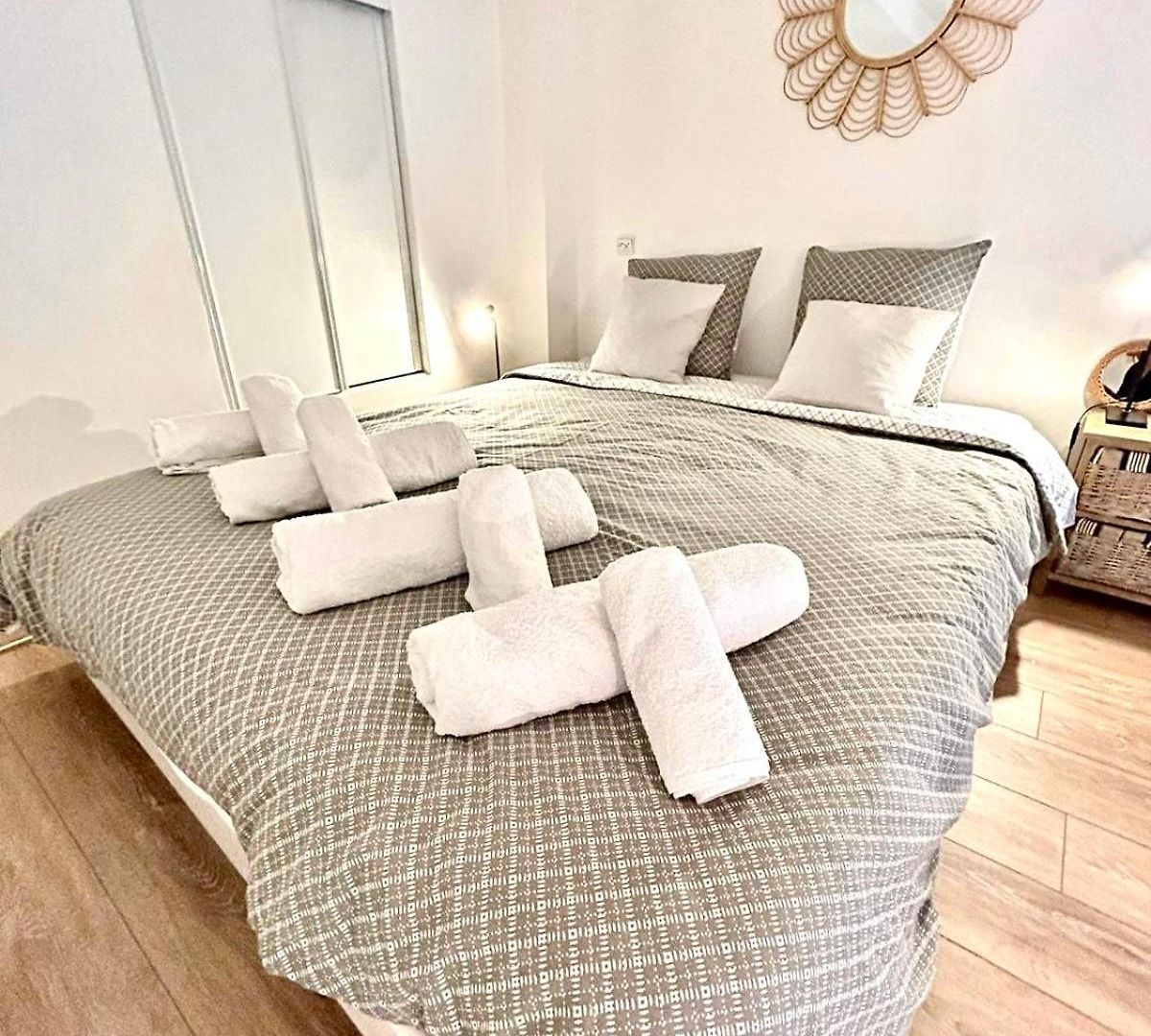 Duplex Cosy - Hyper Centre - Proche Et Promenade Appartement *