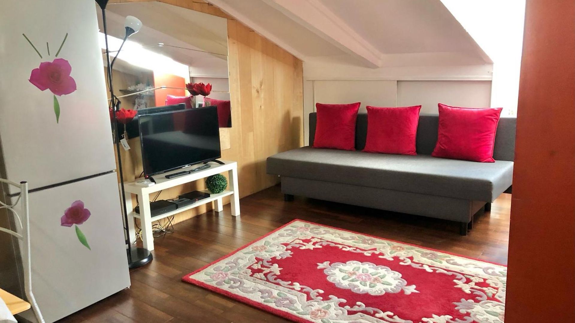 Appartement 2 Pces Dans Le Carre D Or A 290 M Des Plages Nice