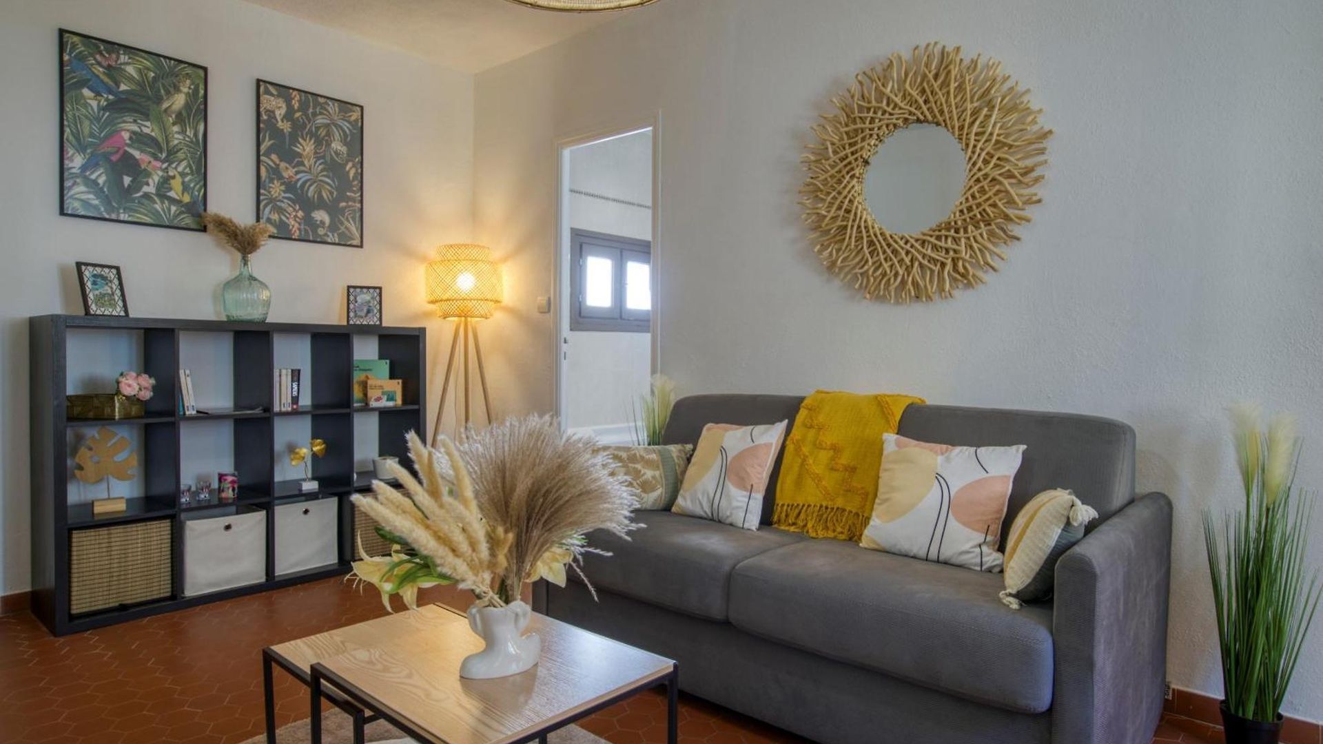 Cosy, Modern, Fully Equipped, Air Conditioning, Historical, Old Town, 1minute Walk From - 