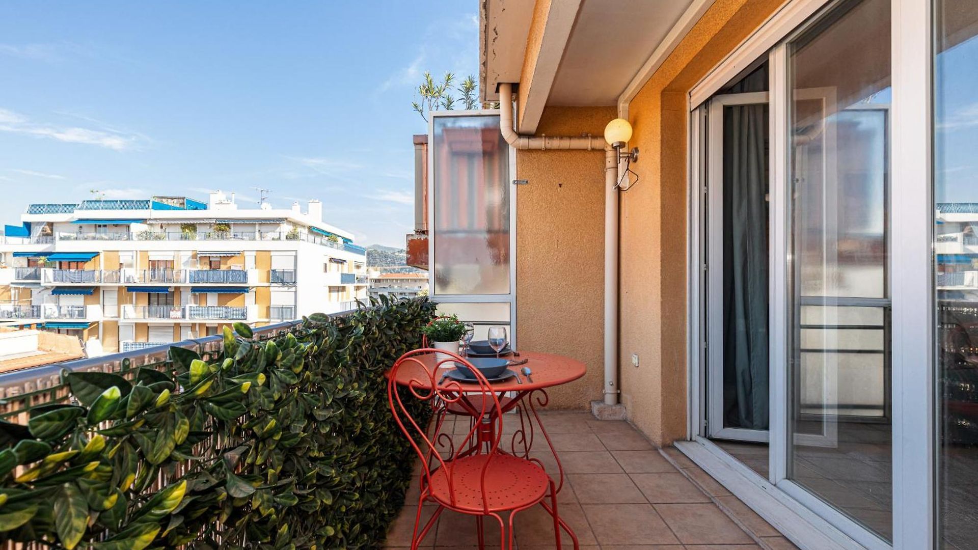 68 Arson - Appt 2 Pieces Dernier Etage - Terrasse - Parking *