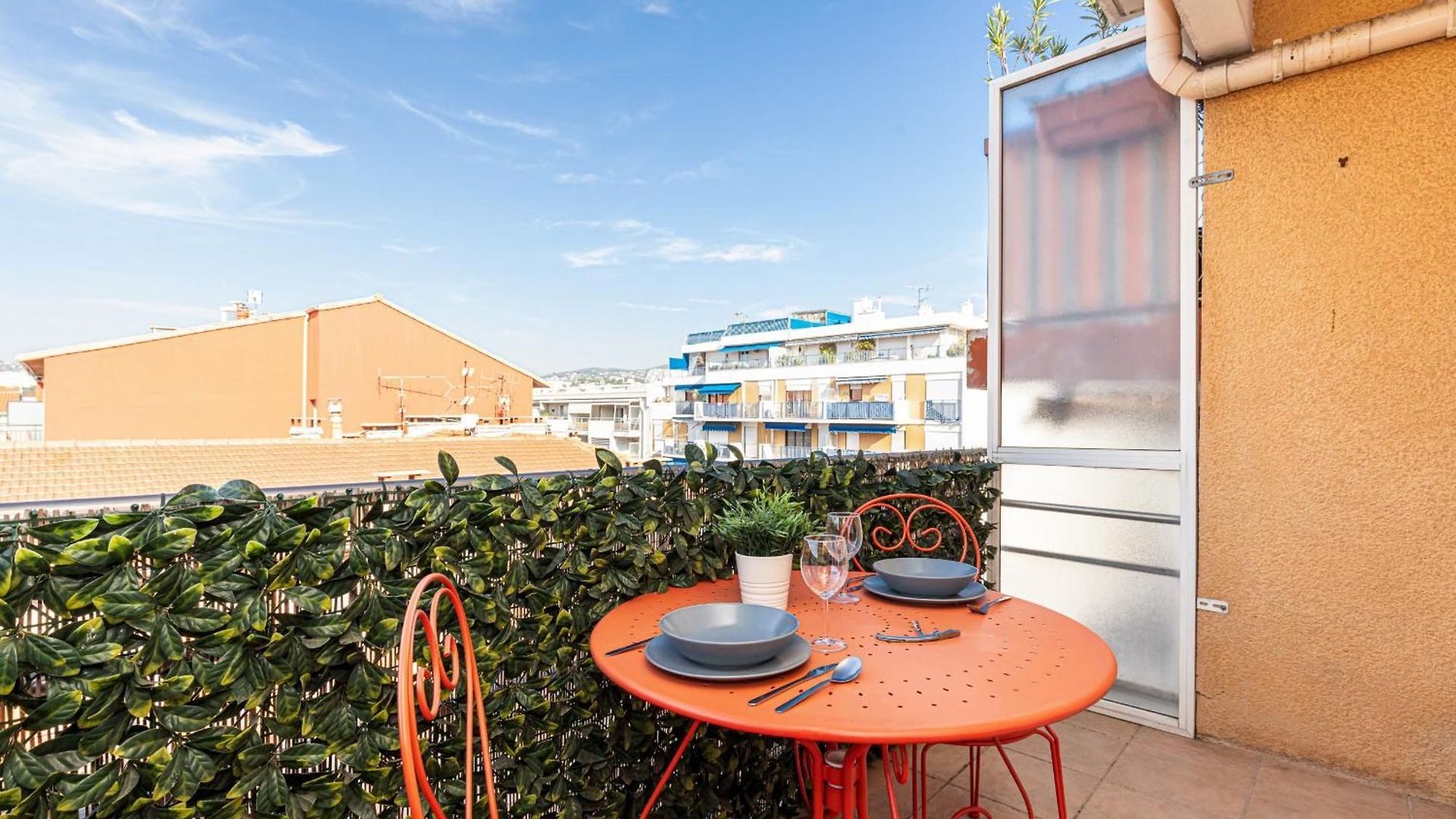 68 Arson - Appt 2 Pieces Dernier Etage - Terrasse - Parking *