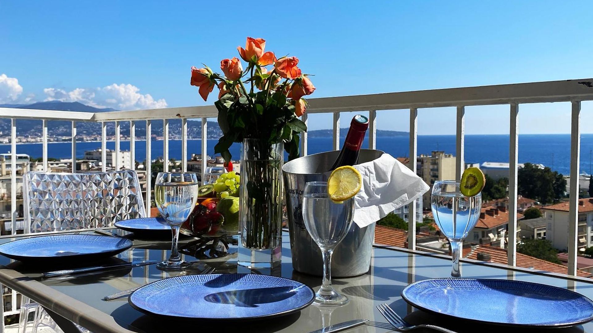 Appartement Panoramic Sea View - Air-conditioning - Balcony - Tramway - 2 Bedrooms - Wifi - Fully Equipped Kitchen Nice