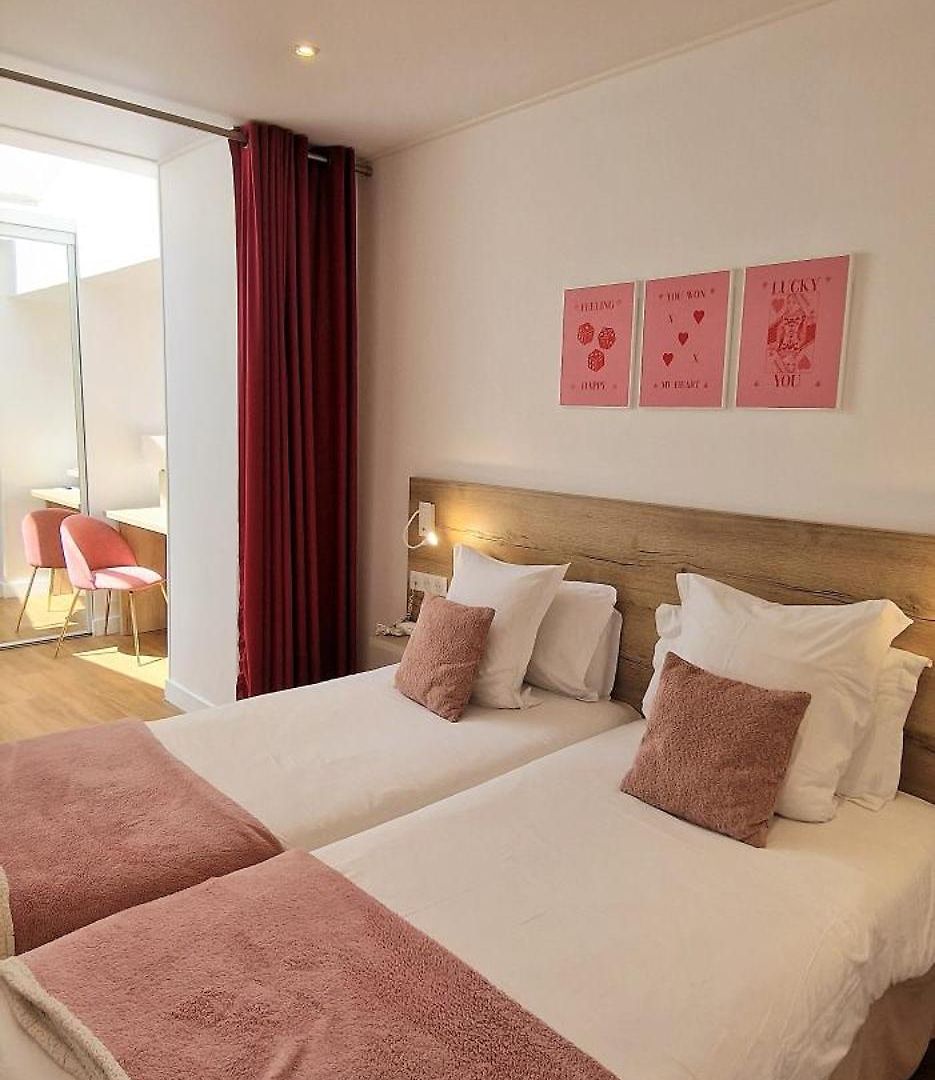 De La Fontaine Hotel 3*