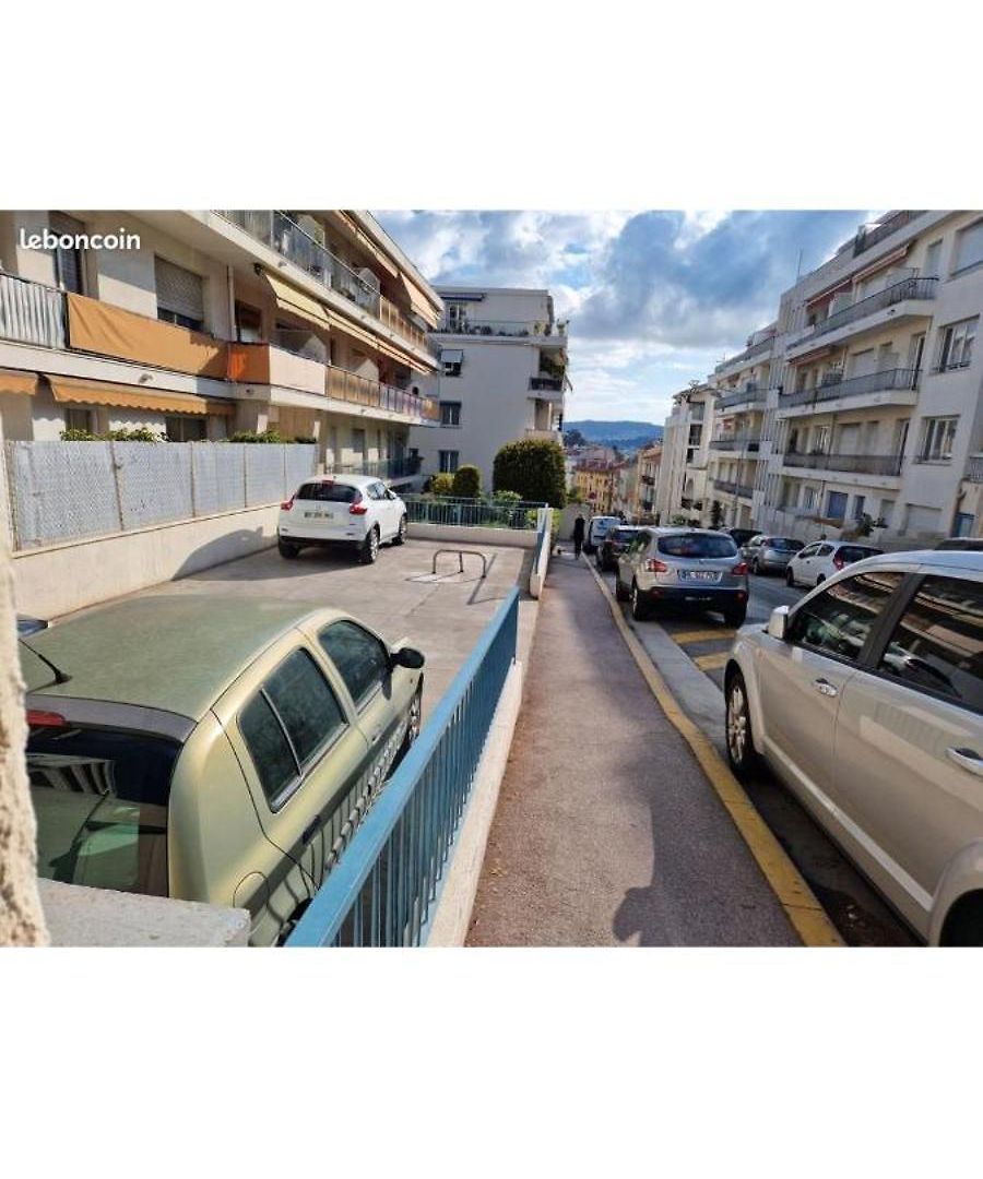Loft Magnan - Parking - Ideal Couples -beach -tram & Supermarkets - New & Confort-ac Apartment *