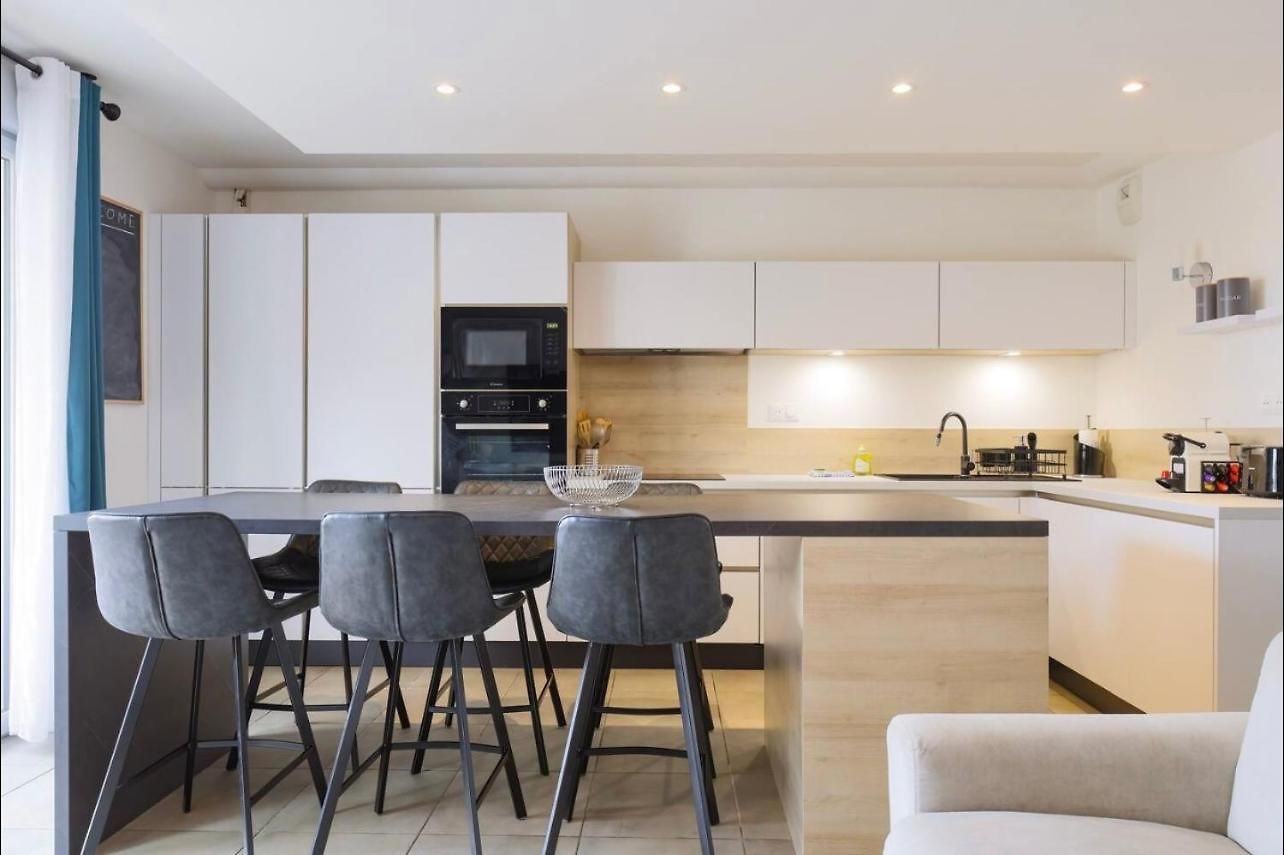 Q&r Renting - Luxueux Et Design- Parking Ac Appartement Nice