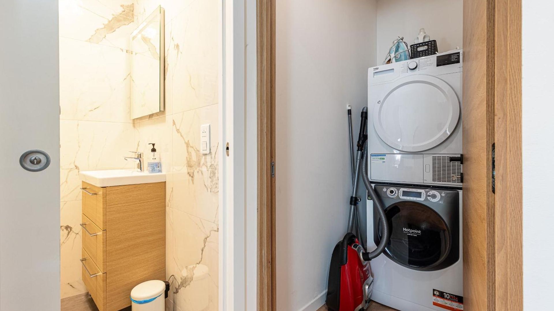 Casa Reine Jeanne- Ideal Groups & Family -central Near Train Station - Parking - New&confort-ac Appartement