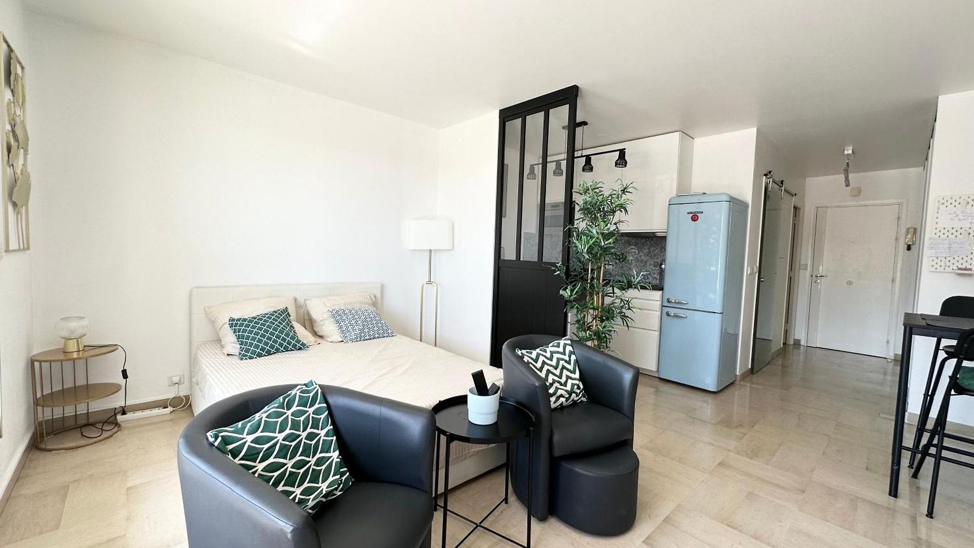 Nice, Grand Studio - Piscine - Terrasse Vue Mer * Nice