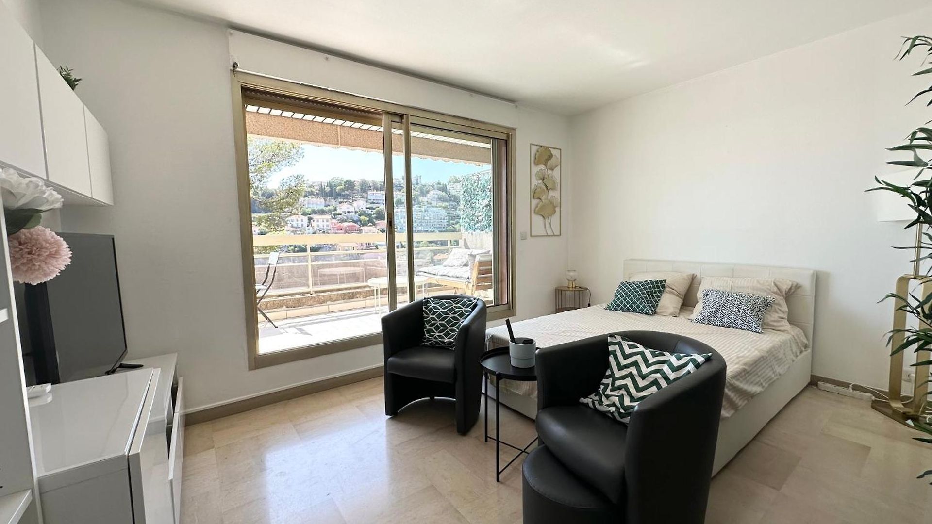 Nice, Grand Studio - Piscine - Terrasse Vue Mer