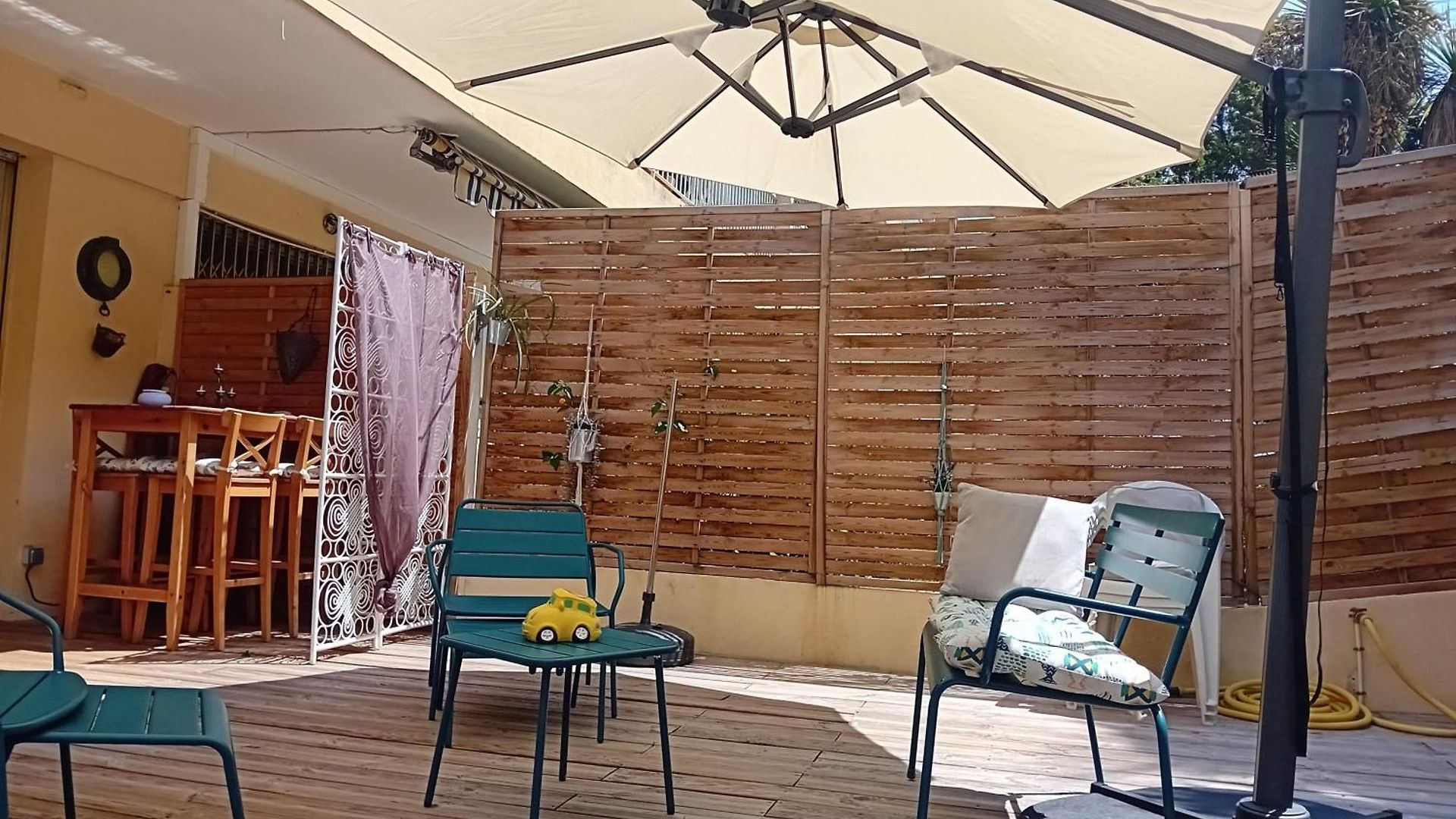 Apartment Nice- Gairaut - Jardin Prive- Grand F1 Lumineux-piscine Collective