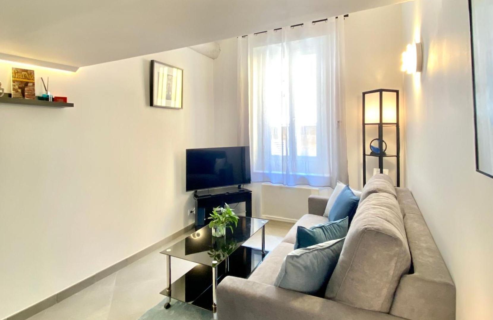 Duplex Cosy Au Coeur Du Vieux-nice