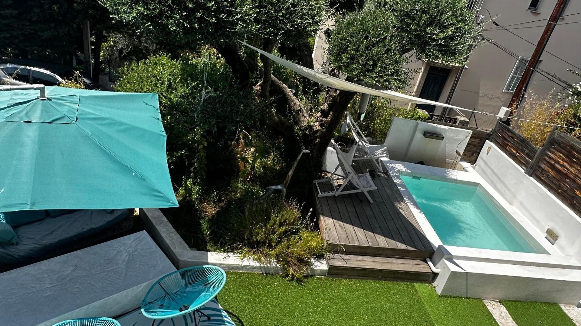 Villa Iris