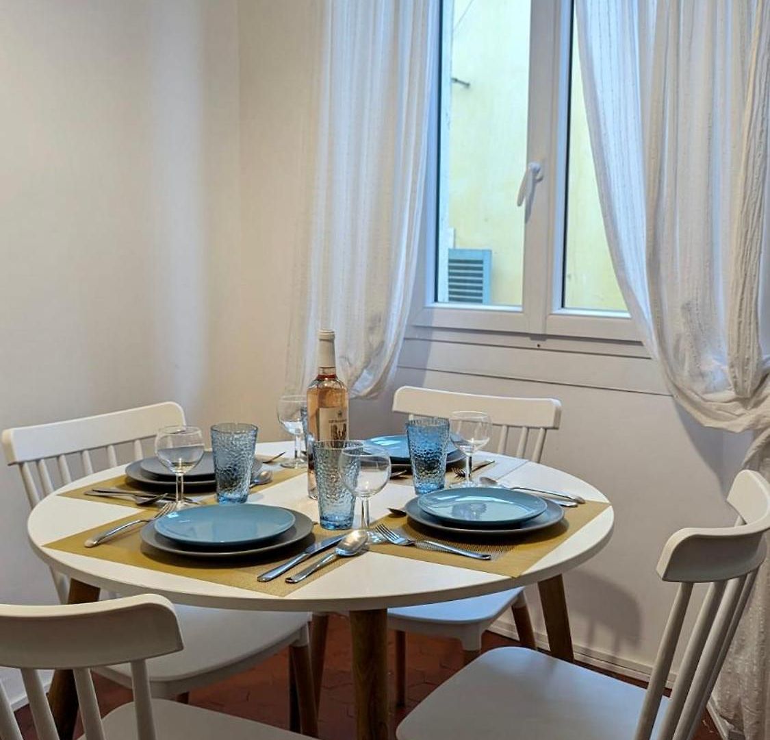 Apartment Ze Perfect Place - 2 Chb - Ac - Historique