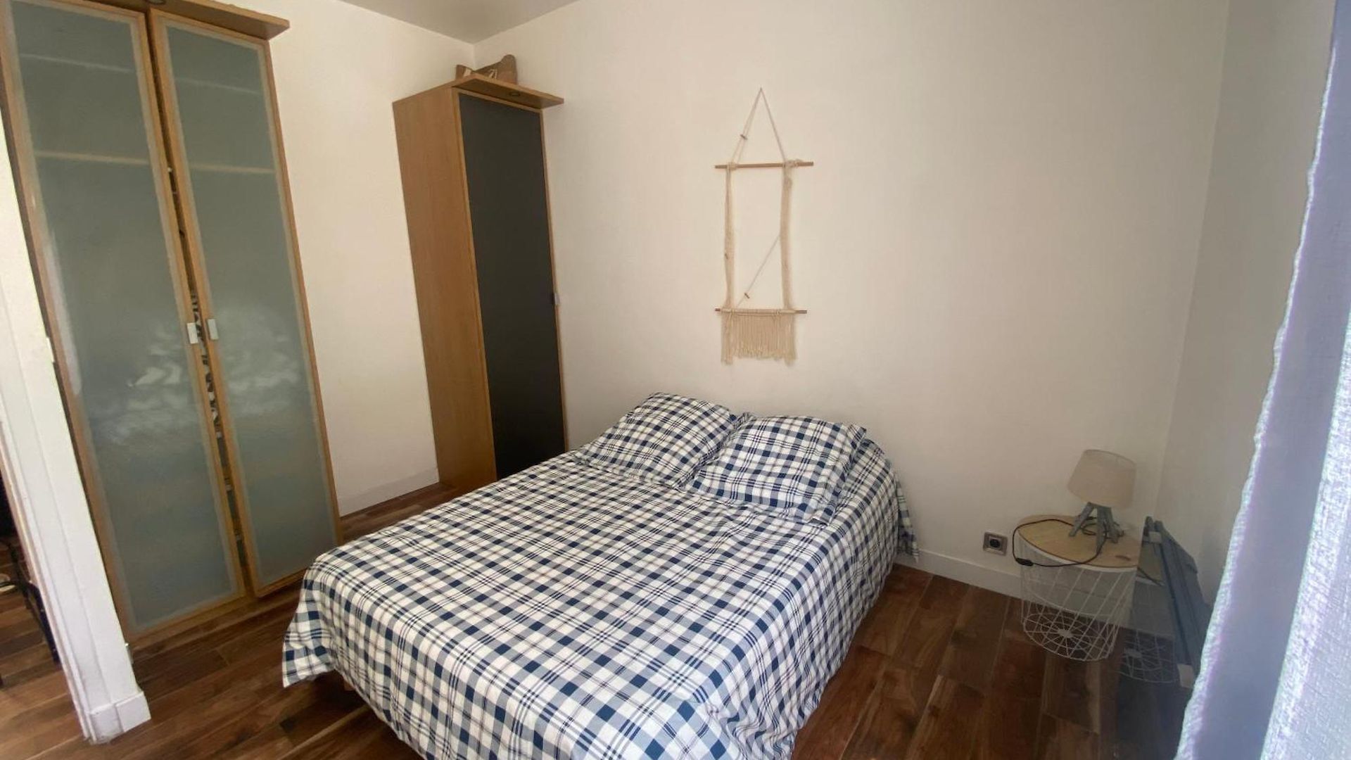 Appartement Grand T2 En Rez De Chaussée Avec Grande Terrasse Proche Du Centre Tramway à 2 Mn
