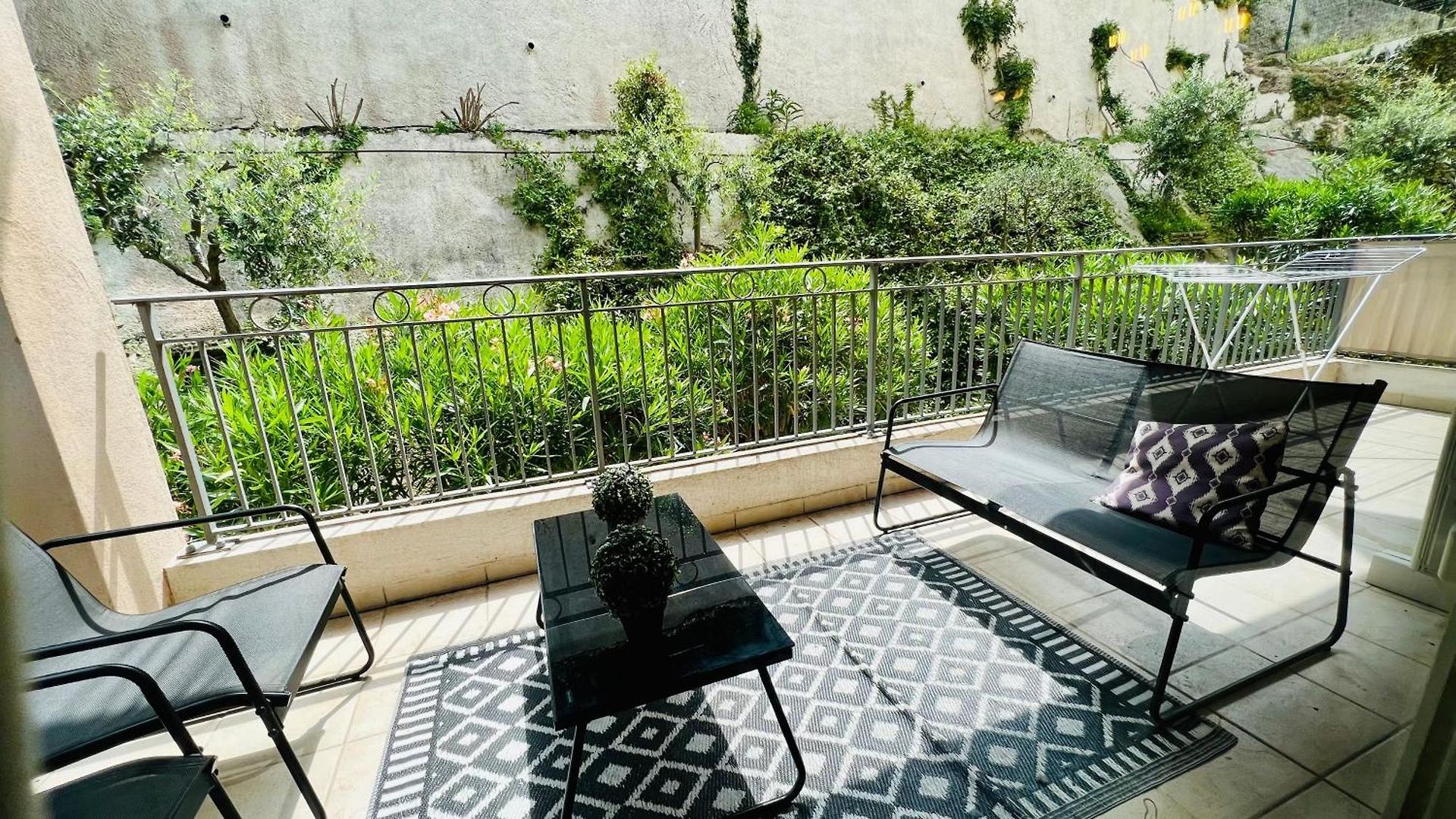 Appartement La Ondine - Spacieux Sur Les Collines Nicoises - Piscine - 2 Parkings - Clim - Wifi *