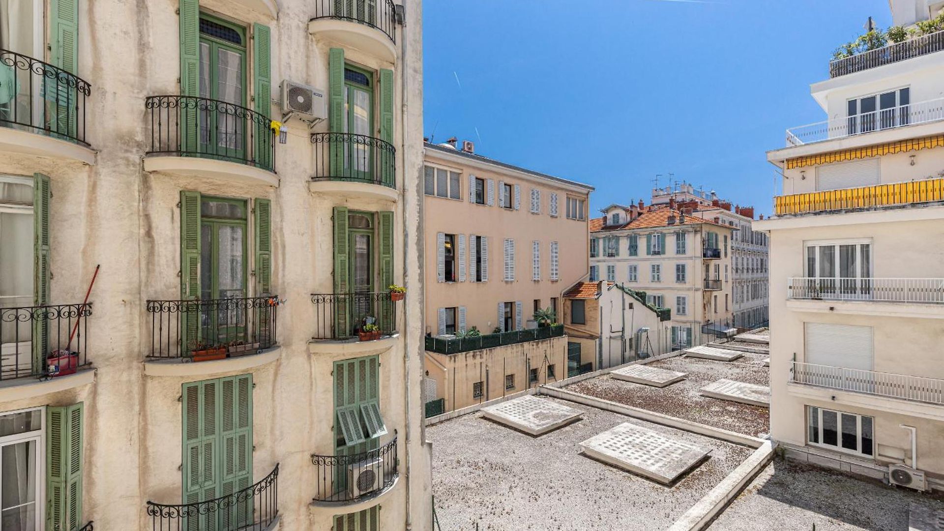 Apartment Charming 1 Bdr *
