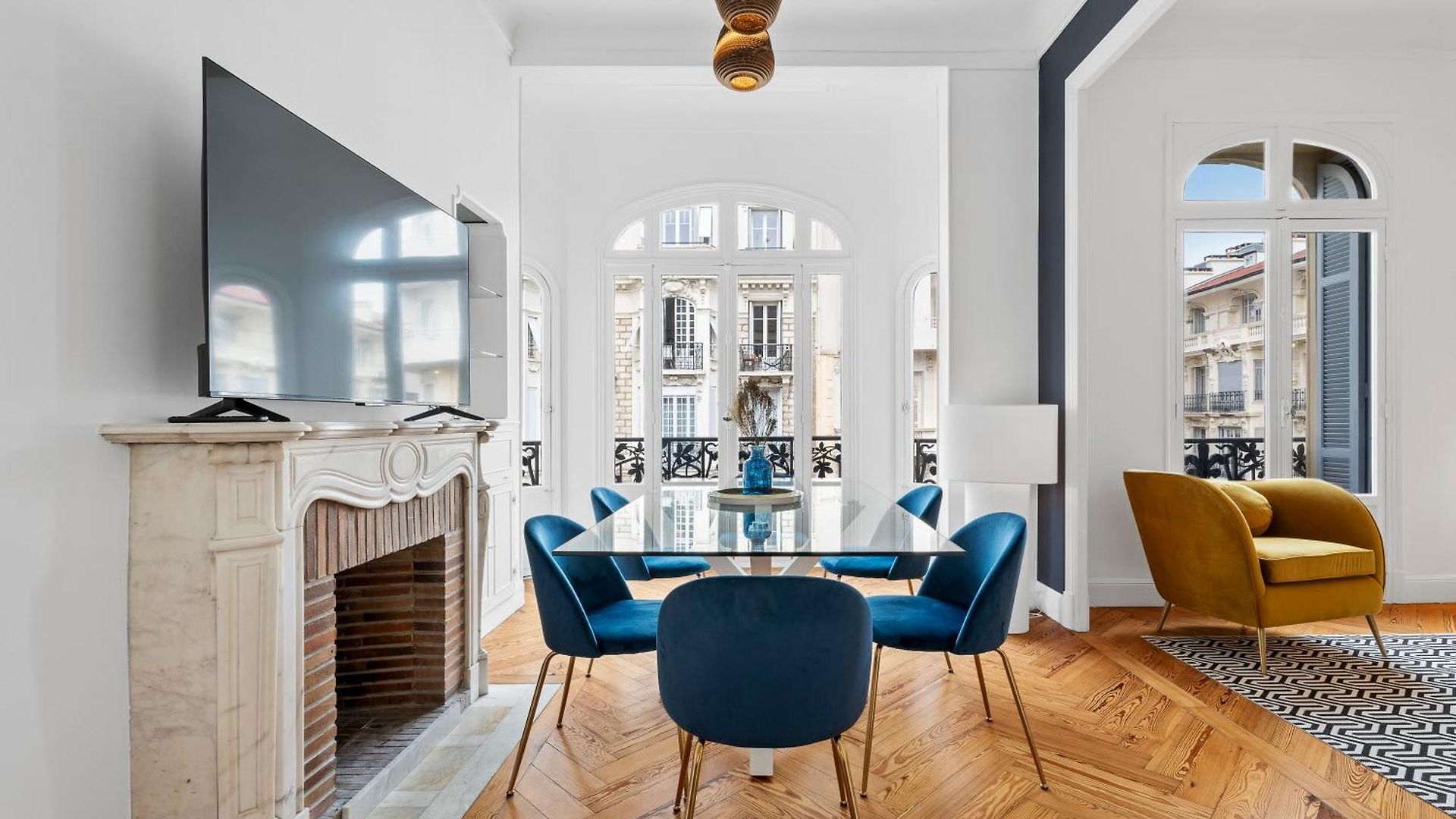 Renting - Foch - Luxury Bourgeois & Design At The Heart Of Appartement
