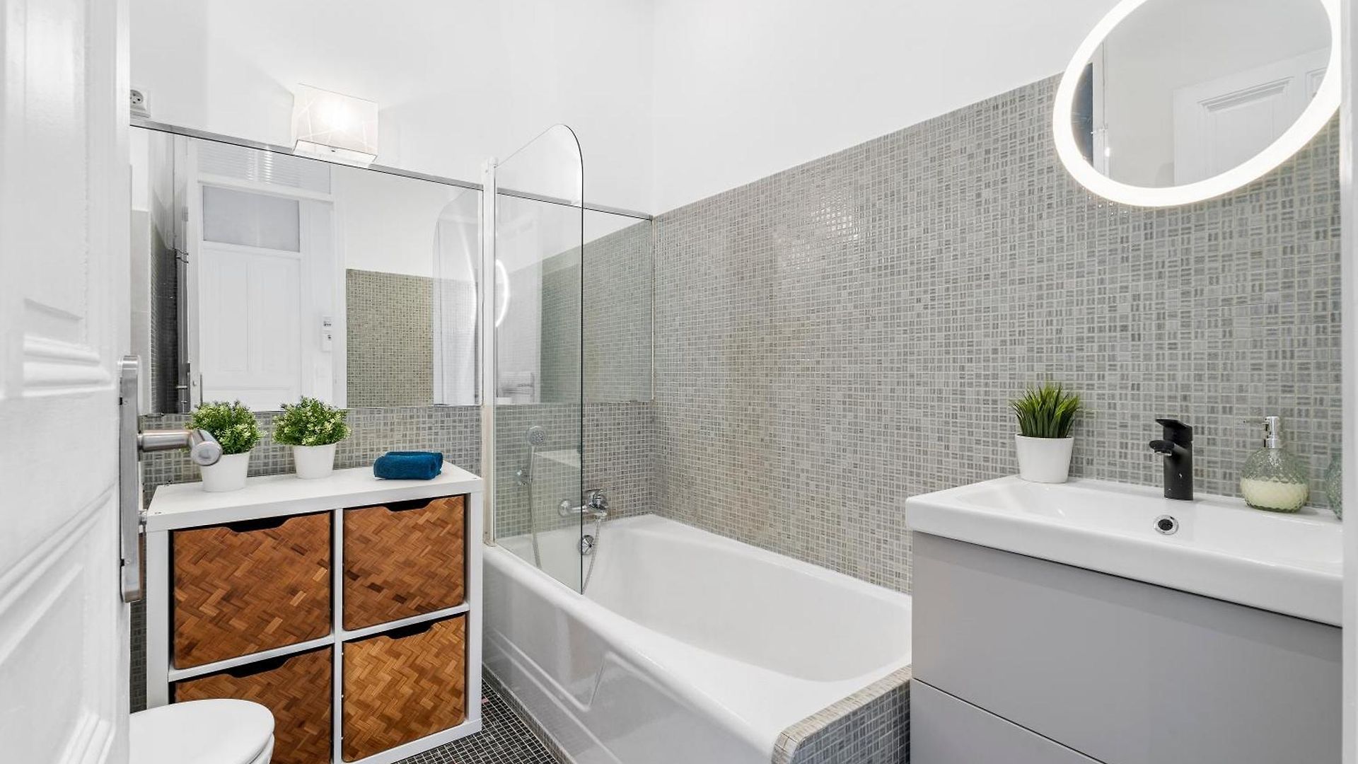Appartement Renting - Foch - Luxury Bourgeois & Design At The Heart Of *